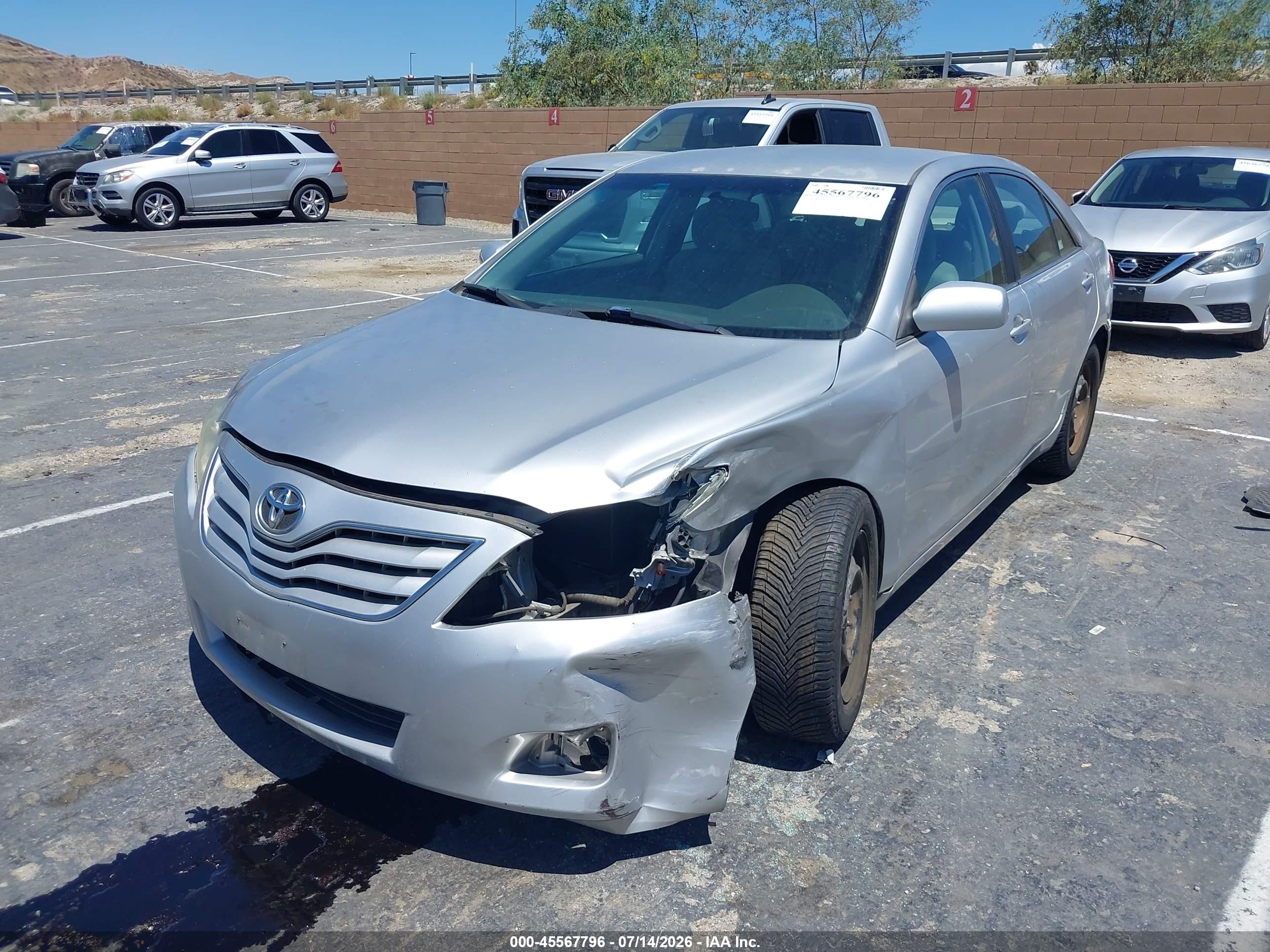 2011 Toyota Camry Le Silver vin: 4T4BF3EK2BR128076