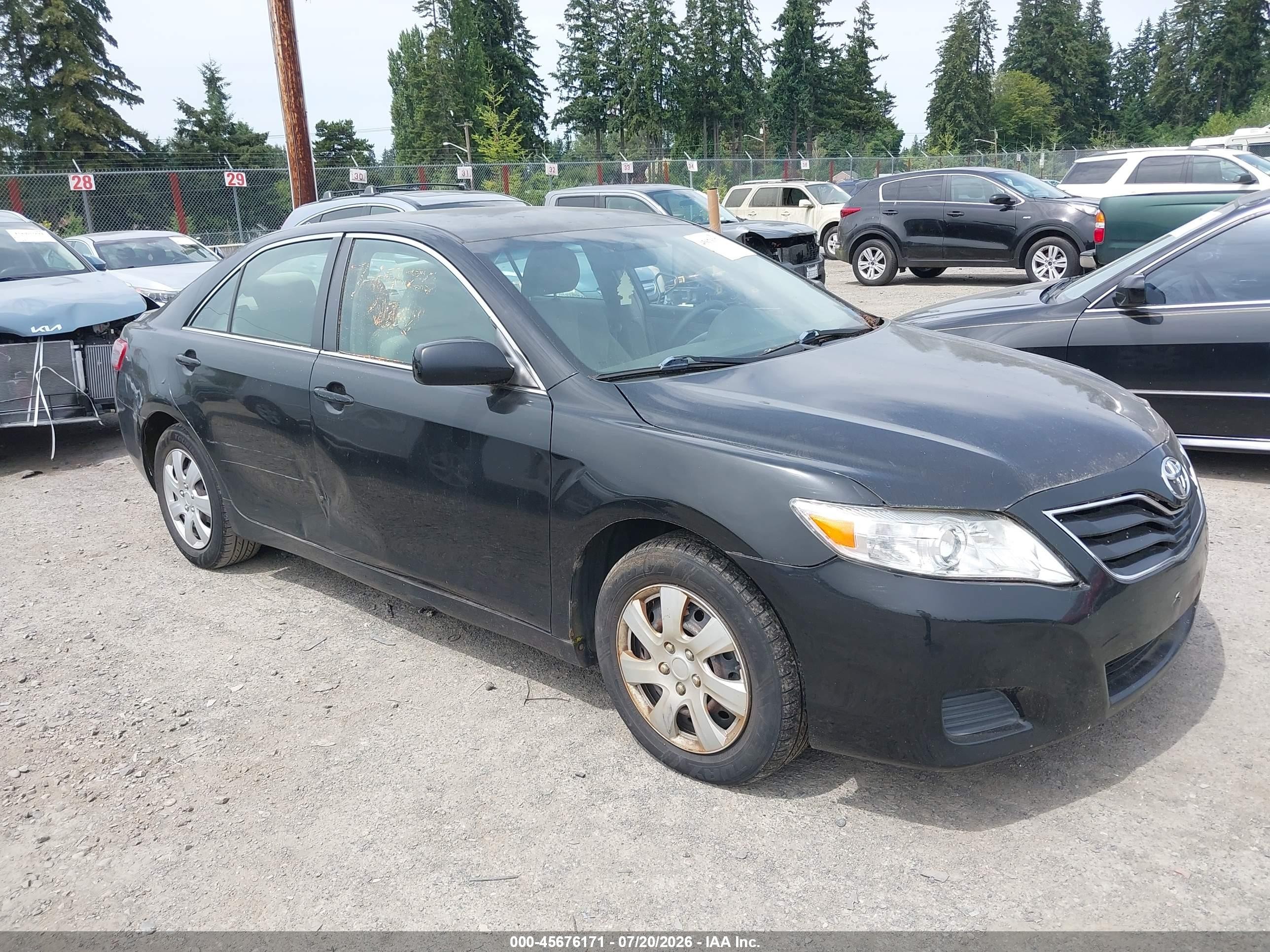 2011 Toyota Camry Le Черный vin: 4T4BF3EK2BR130264
