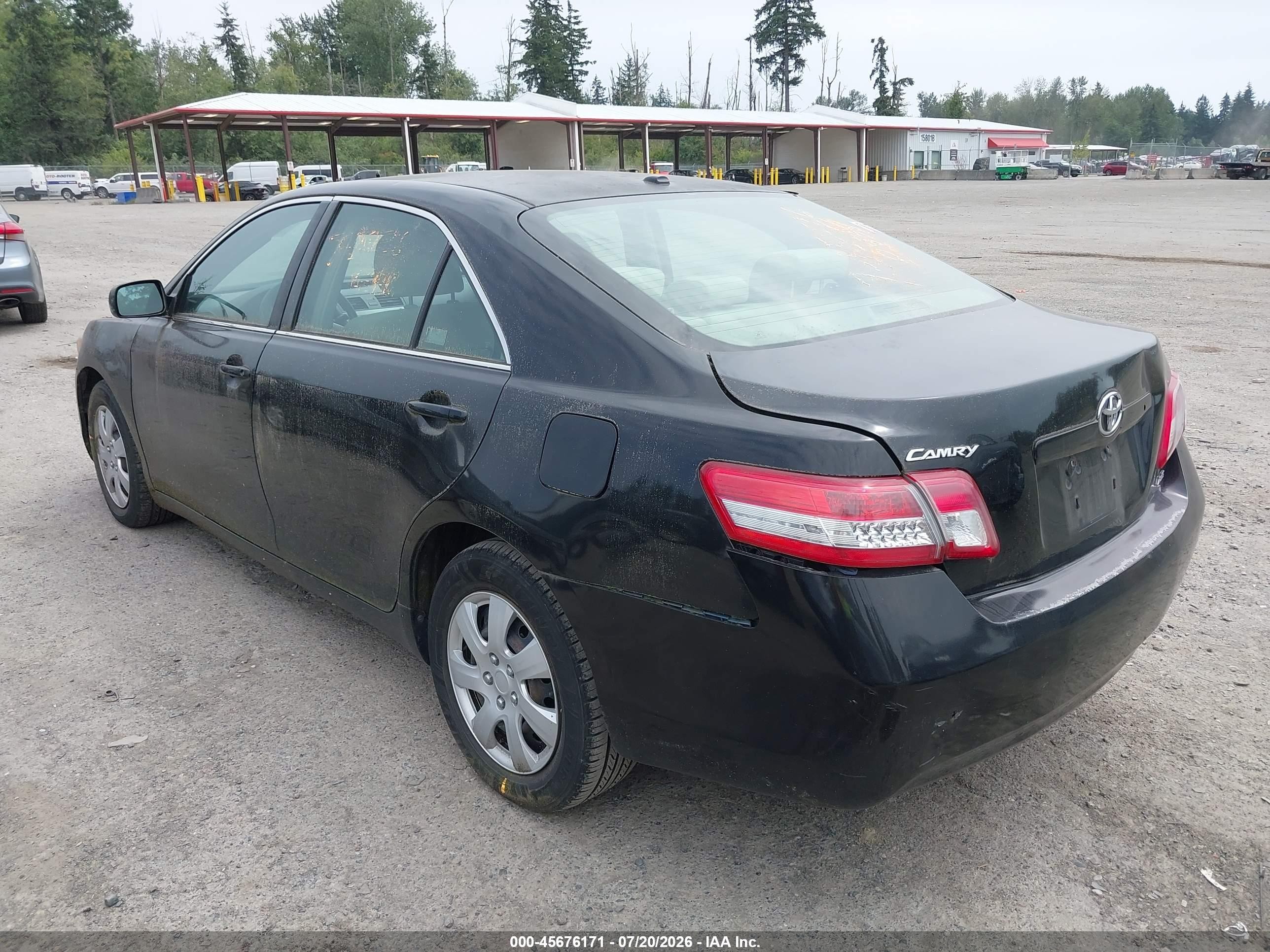 2011 Toyota Camry Le Черный vin: 4T4BF3EK2BR130264
