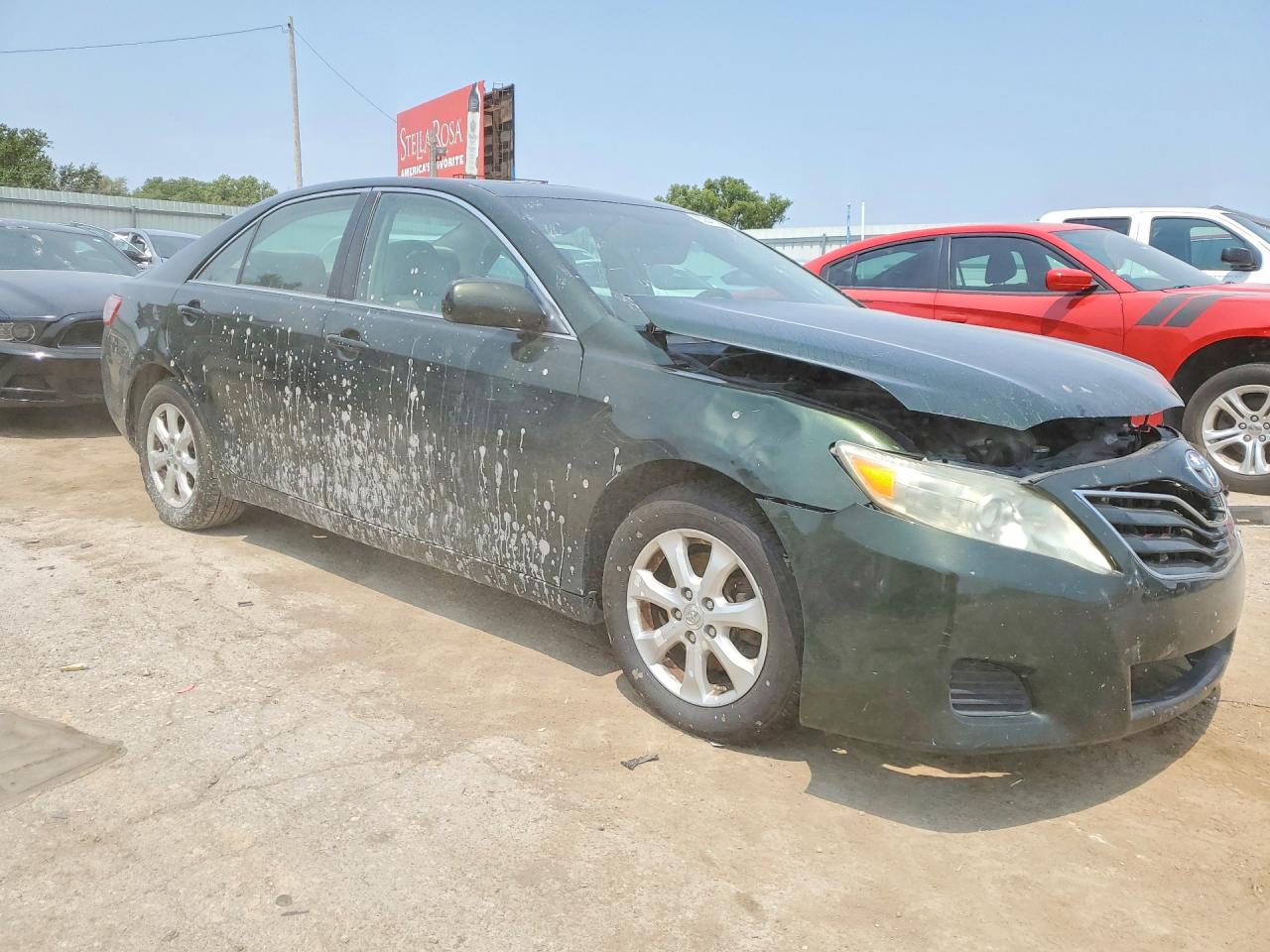2011 Toyota Camry Le Зеленый vin: 4T4BF3EK2BR134248