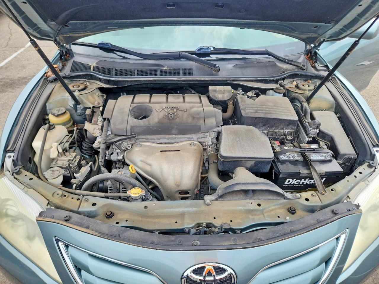 2011 Toyota Camry Le Green vin: 4T4BF3EK2BR140230