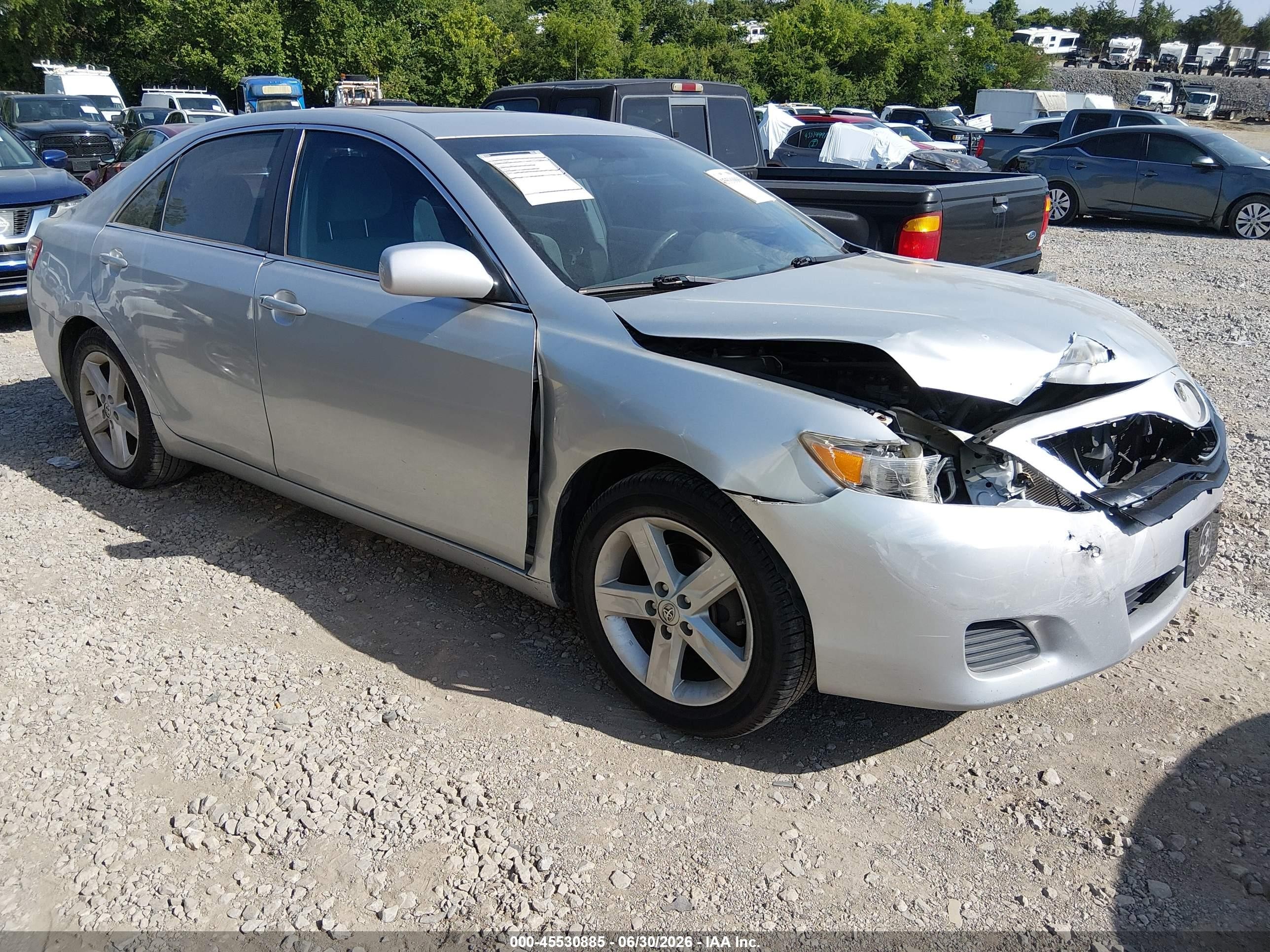2011 Toyota Camry   Silver vin: 4T4BF3EK2BR145573