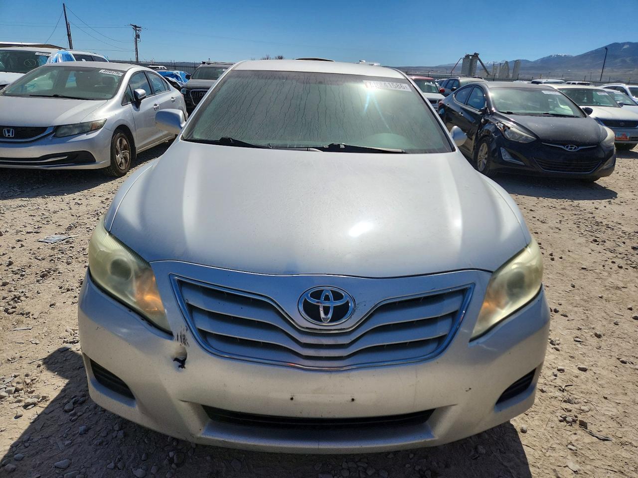 2011 Toyota Camry Le Silver vin: 4T4BF3EK2BR165287