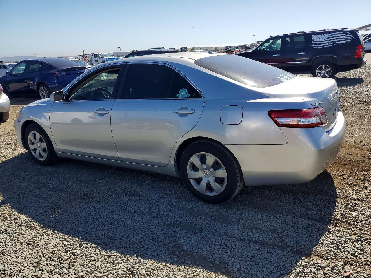 2011 Toyota Camry Le Silver vin: 4T4BF3EK2BR172594