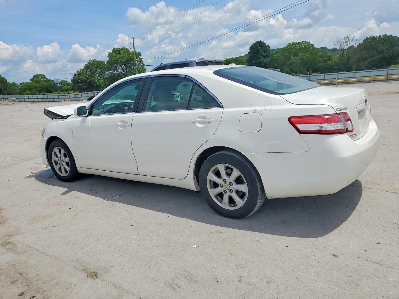 2011 Toyota Camry Le White vin: 4T4BF3EK2BR180534