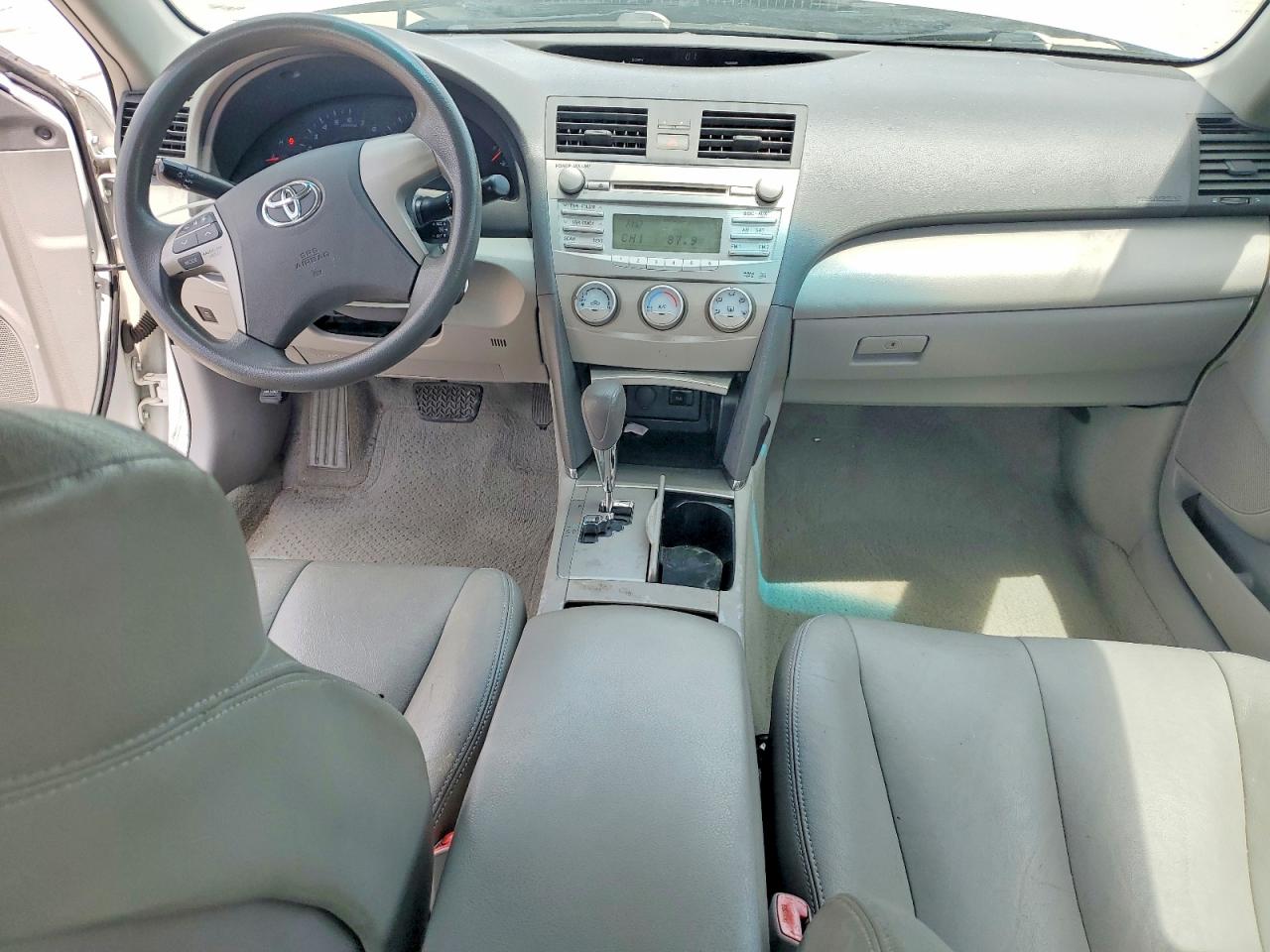 2011 Toyota Camry Le White vin: 4T4BF3EK2BR180534