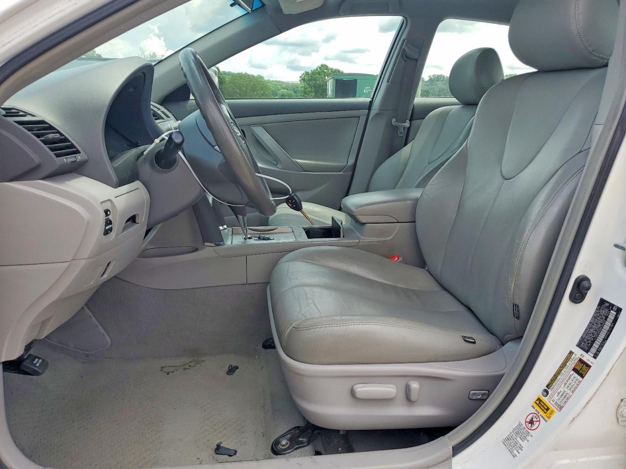 2011 Toyota Camry Le White vin: 4T4BF3EK2BR180534