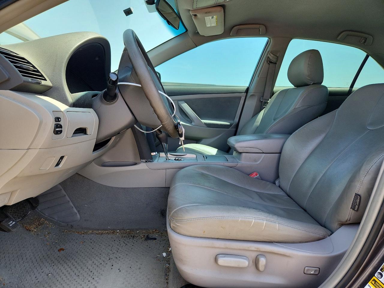 2011 Toyota Camry Le Gray vin: 4T4BF3EK2BR183062