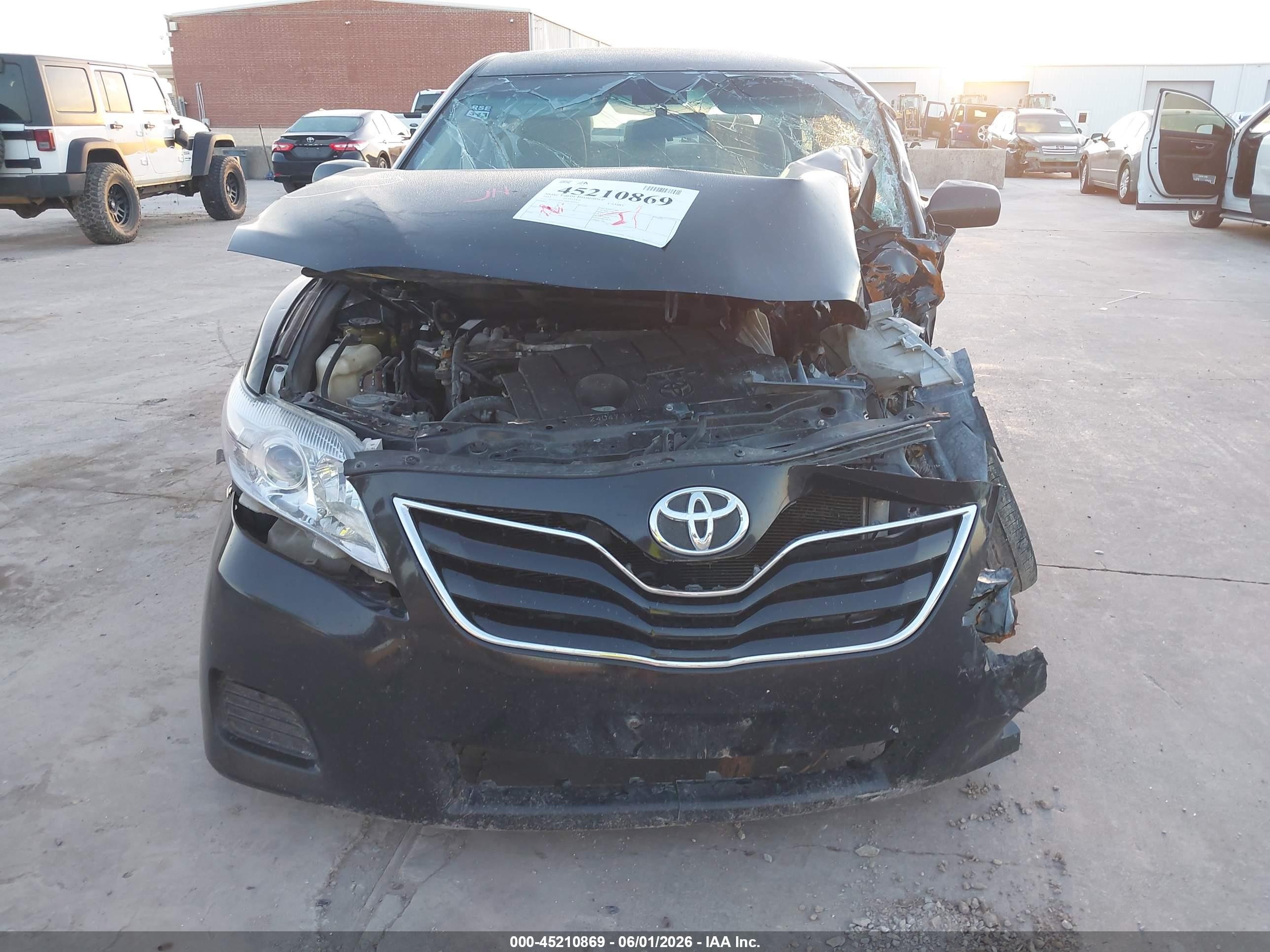 2011 Toyota Camry Le Black vin: 4T4BF3EK2BR185944