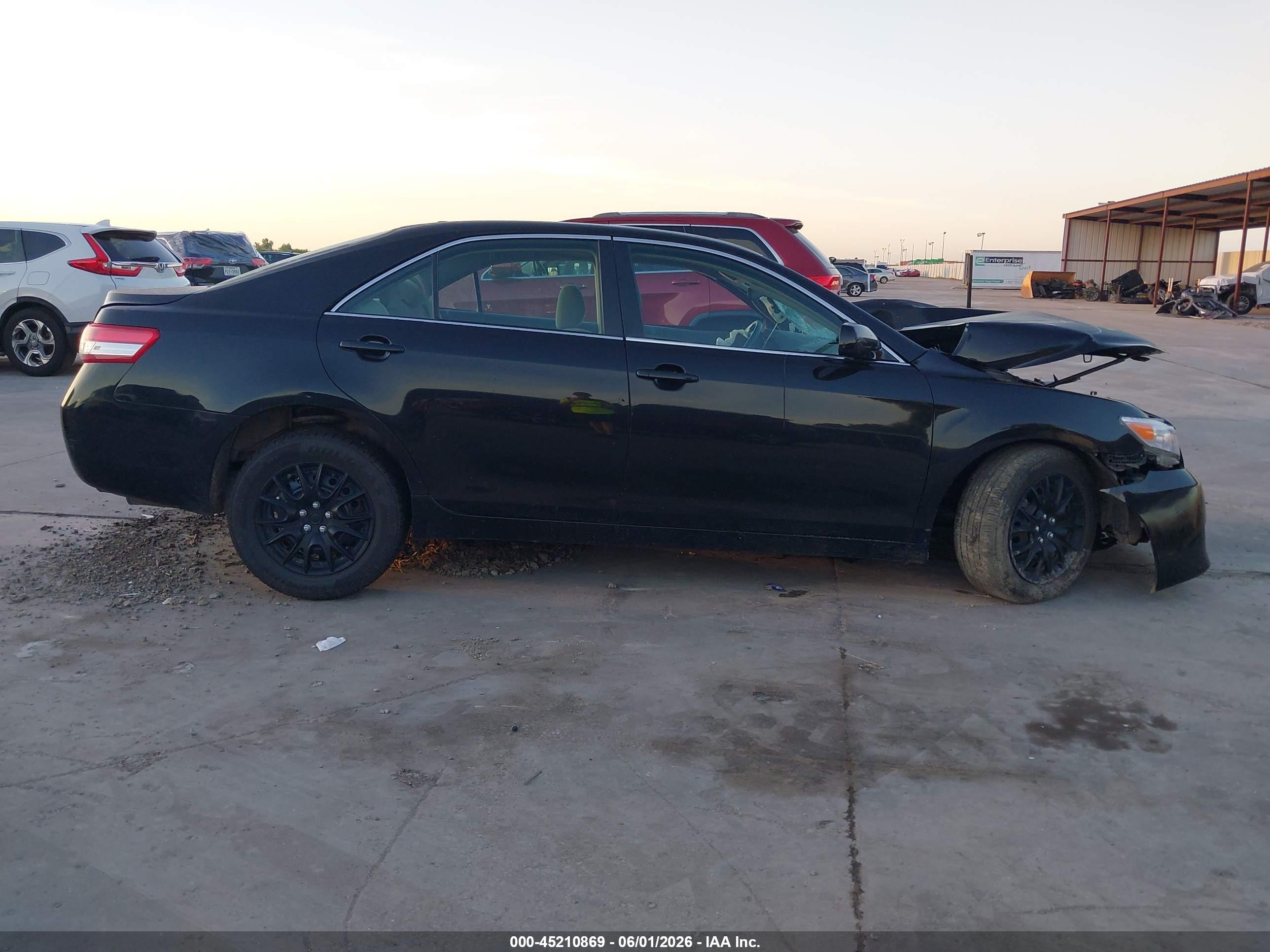 2011 Toyota Camry Le Black vin: 4T4BF3EK2BR185944