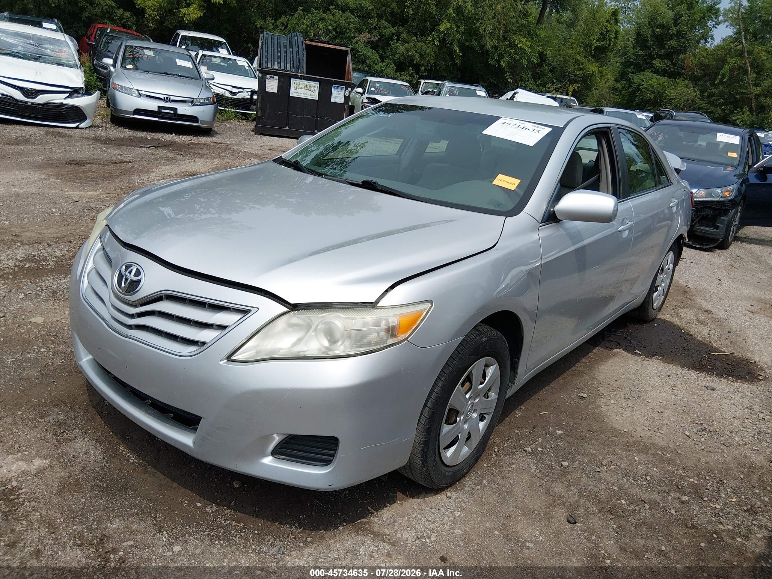 2011 Toyota Camry Le Silver vin: 4T4BF3EK2BR190674