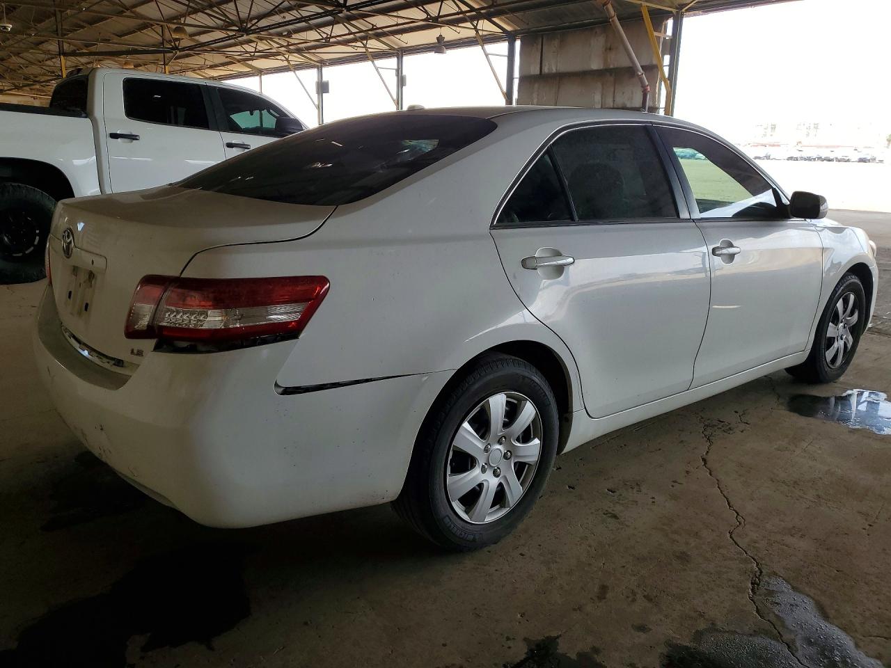 2011 Toyota Camry Le White vin: 4T4BF3EK2BR191209