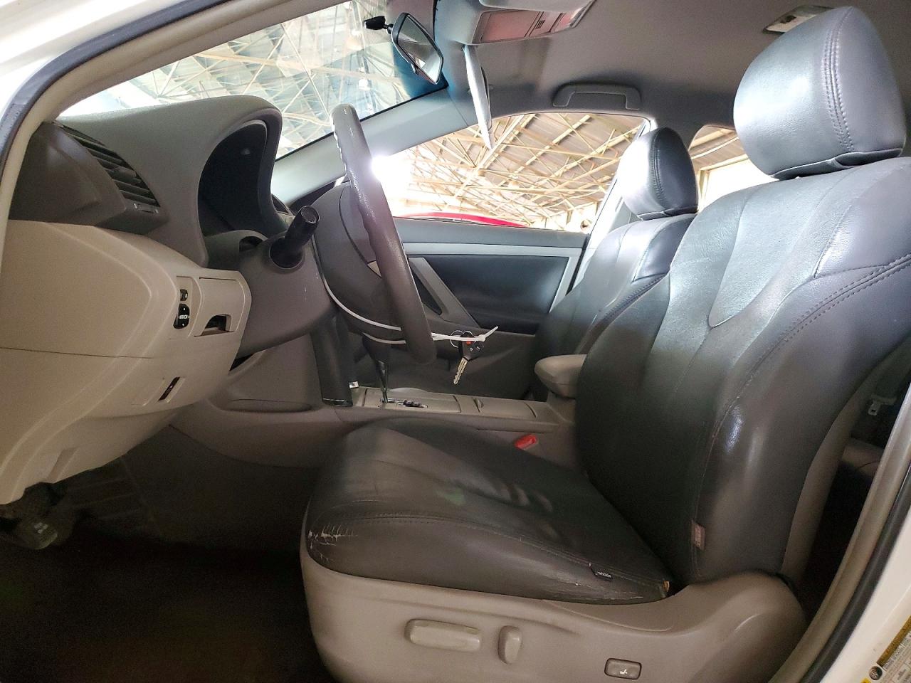 2011 Toyota Camry Le White vin: 4T4BF3EK2BR191209