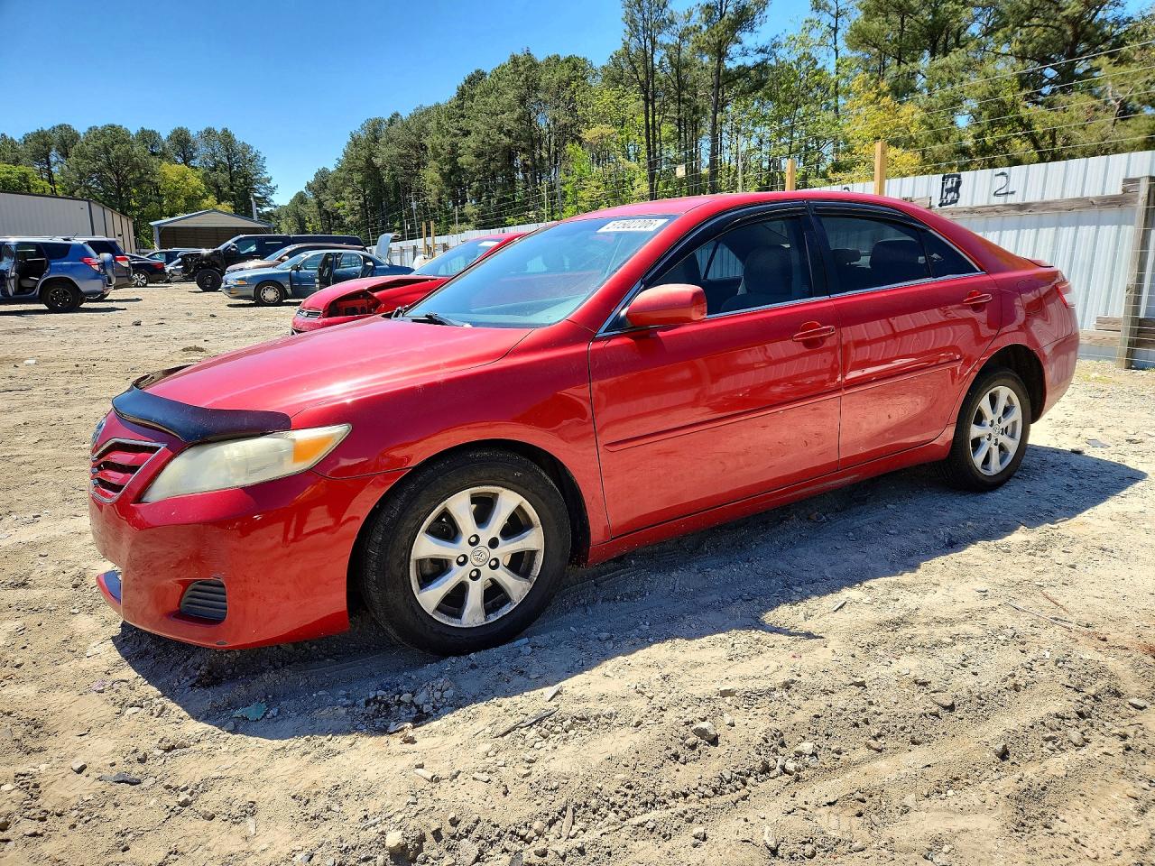 2011 Toyota Camry Le Red vin: 4T4BF3EK2BR199827