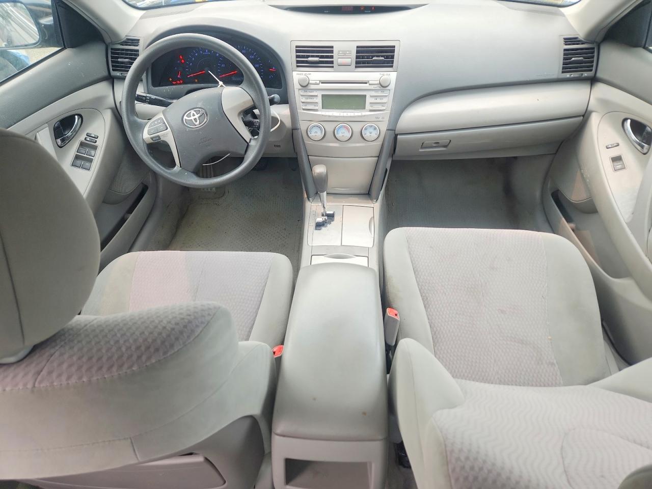 2011 Toyota Camry Base Черный vin: 4T4BF3EK2BR203343