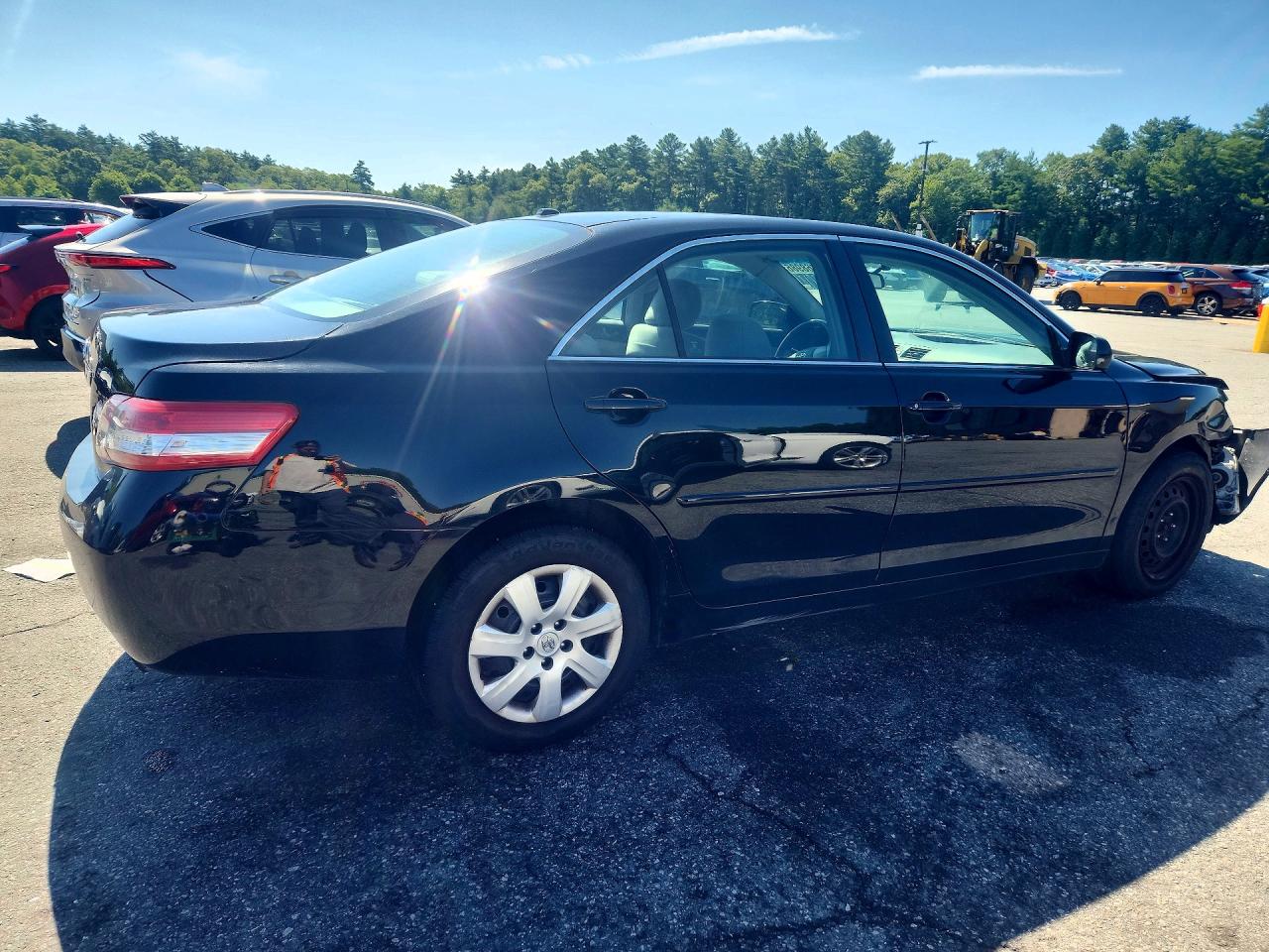 2011 Toyota Camry Base Черный vin: 4T4BF3EK2BR203343