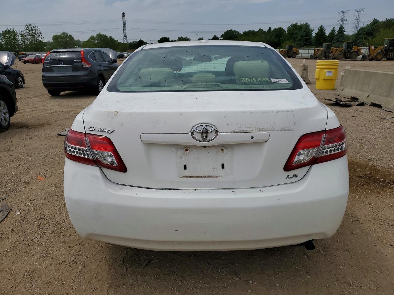 2011 Toyota Camry Le White vin: 4T4BF3EK2BR204976