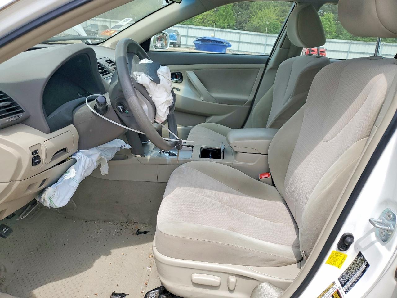 2011 Toyota Camry Le White vin: 4T4BF3EK2BR204976