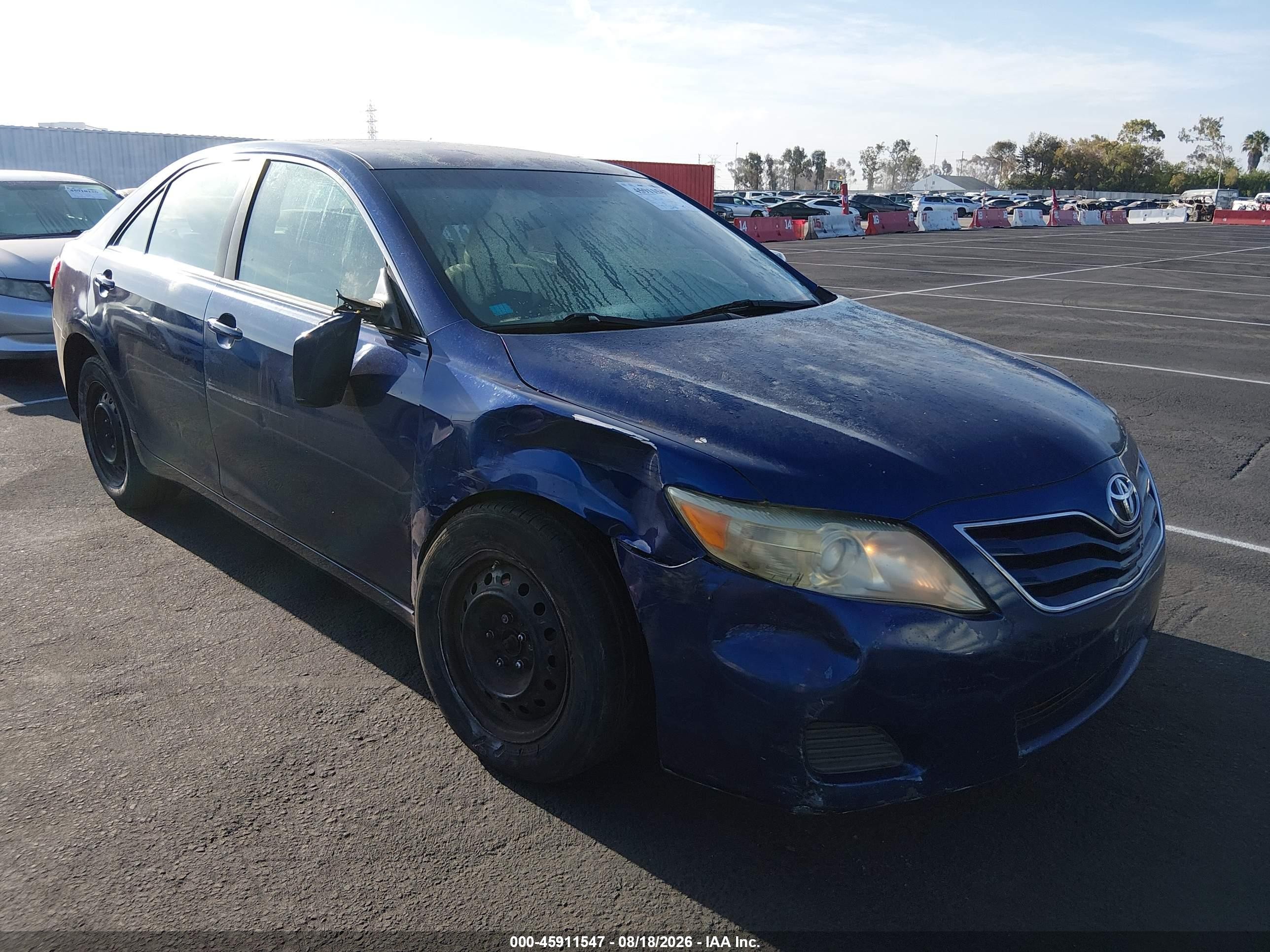 2010 Toyota Camry Le Blue vin: 4T4BF3EK3AR005045