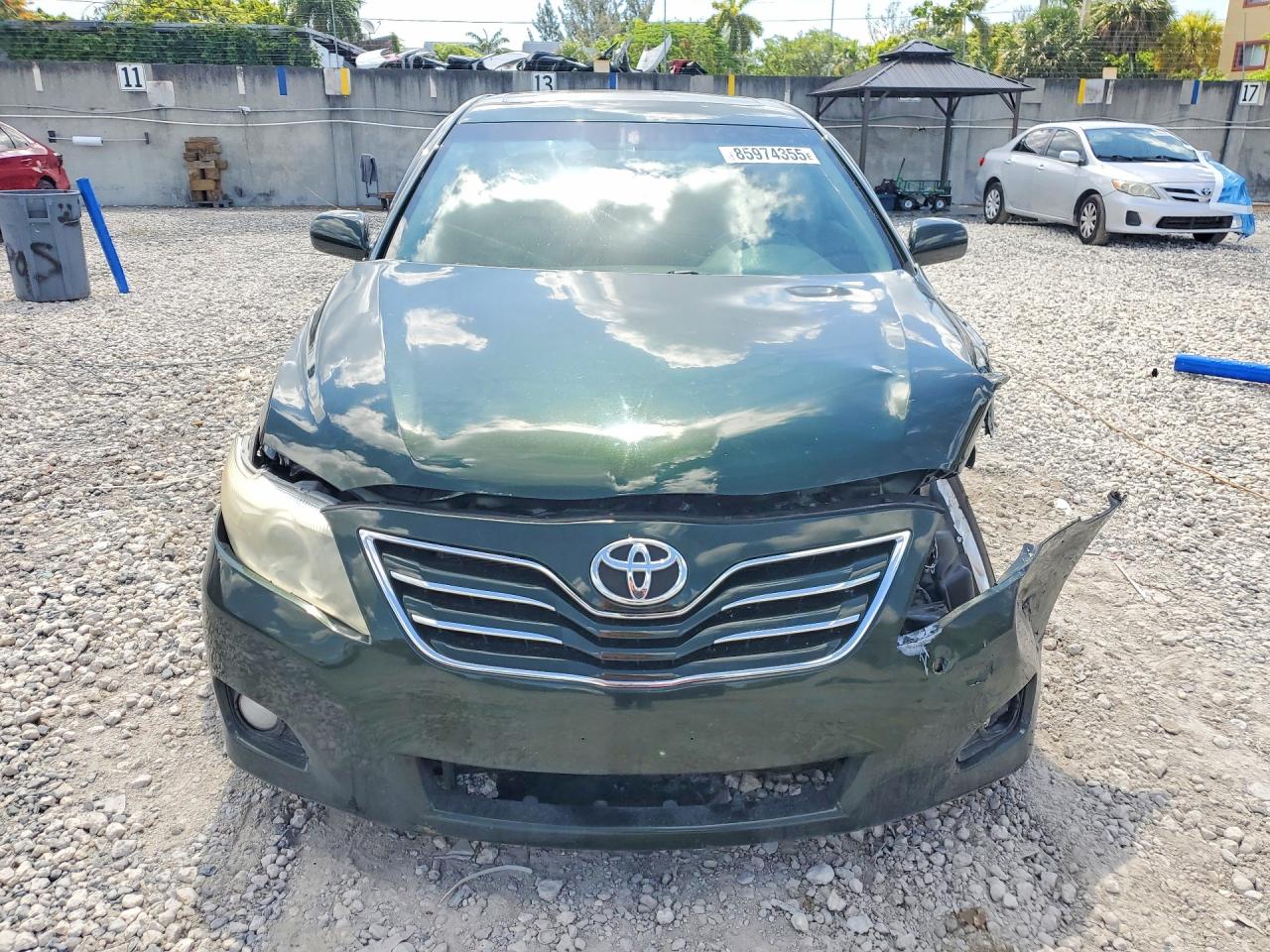 2010 Toyota Camry Xle Green vin: 4T4BF3EK3AR021178