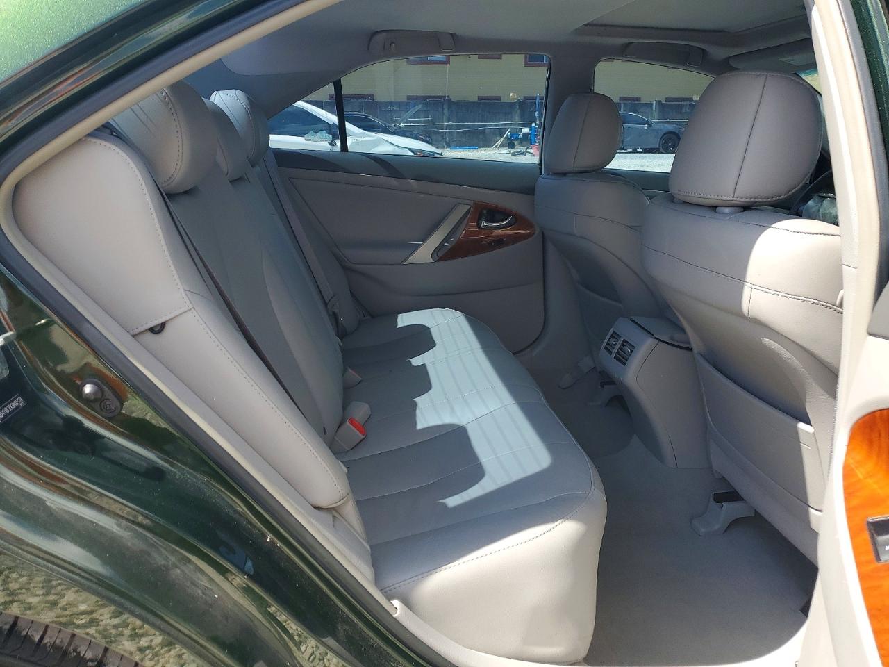 2010 Toyota Camry Xle Green vin: 4T4BF3EK3AR021178