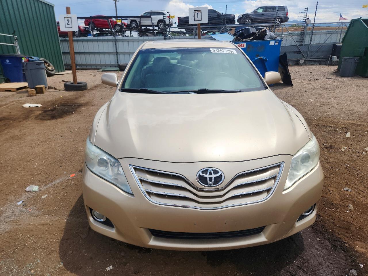 2010 Toyota Camry Tan vin: 4T4BF3EK3AR047067