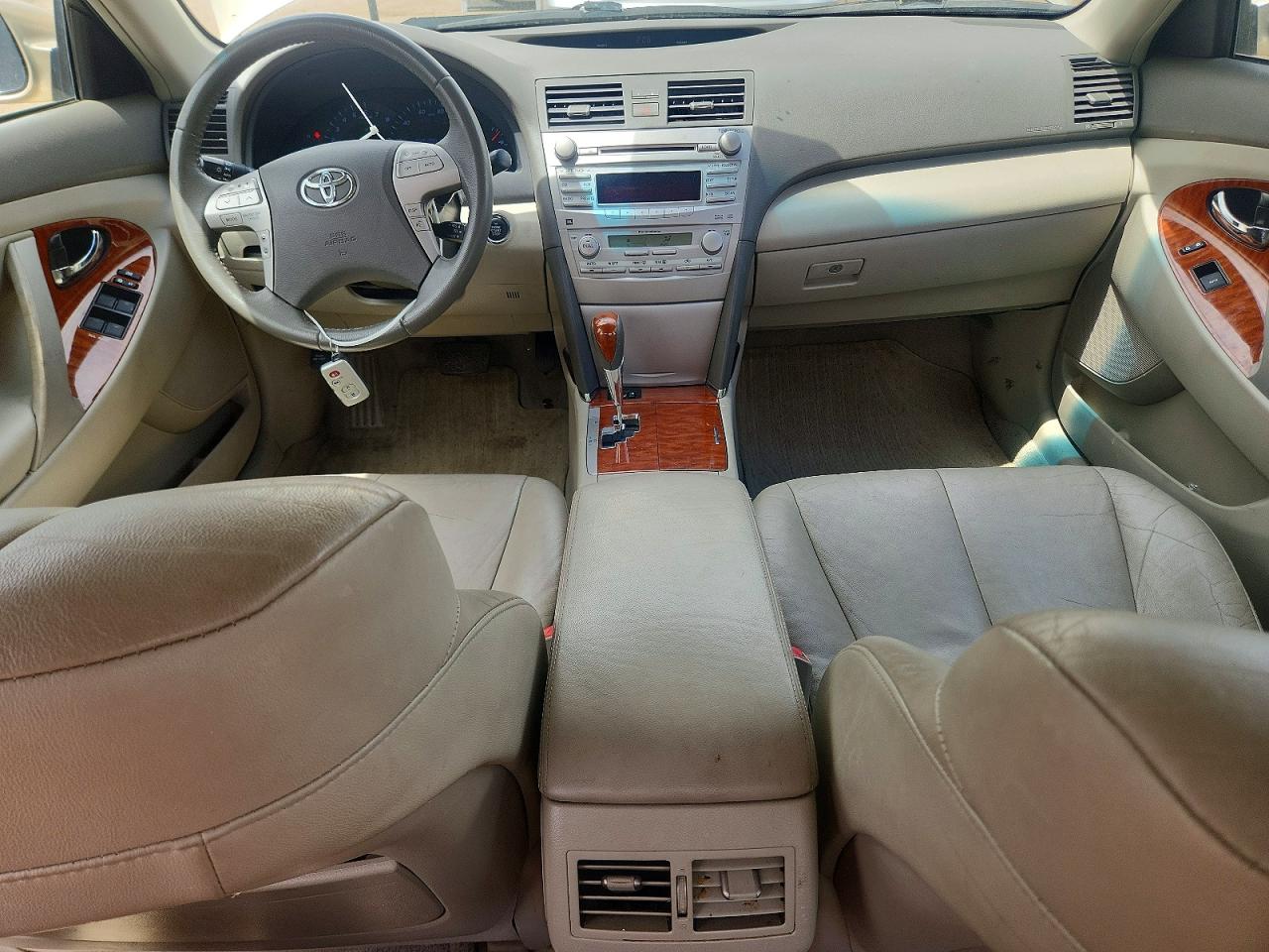 2010 Toyota Camry Tan vin: 4T4BF3EK3AR047067