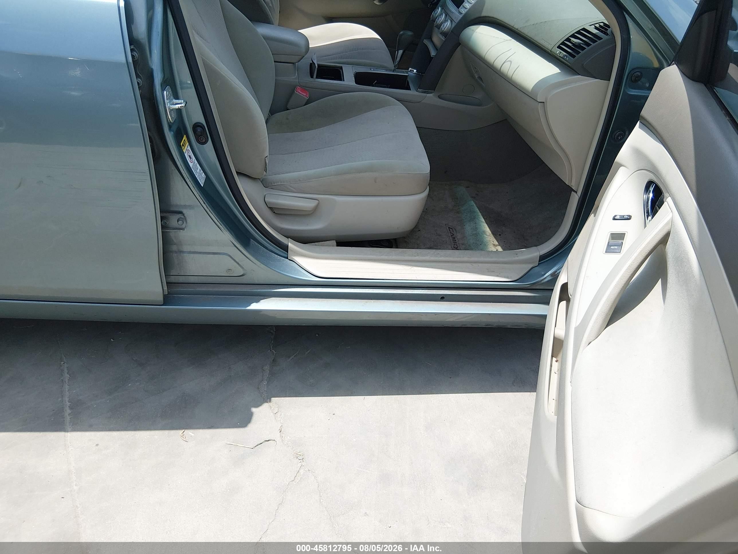 2010 Toyota Camry Le Бирюзовый vin: 4T4BF3EK3AR050891