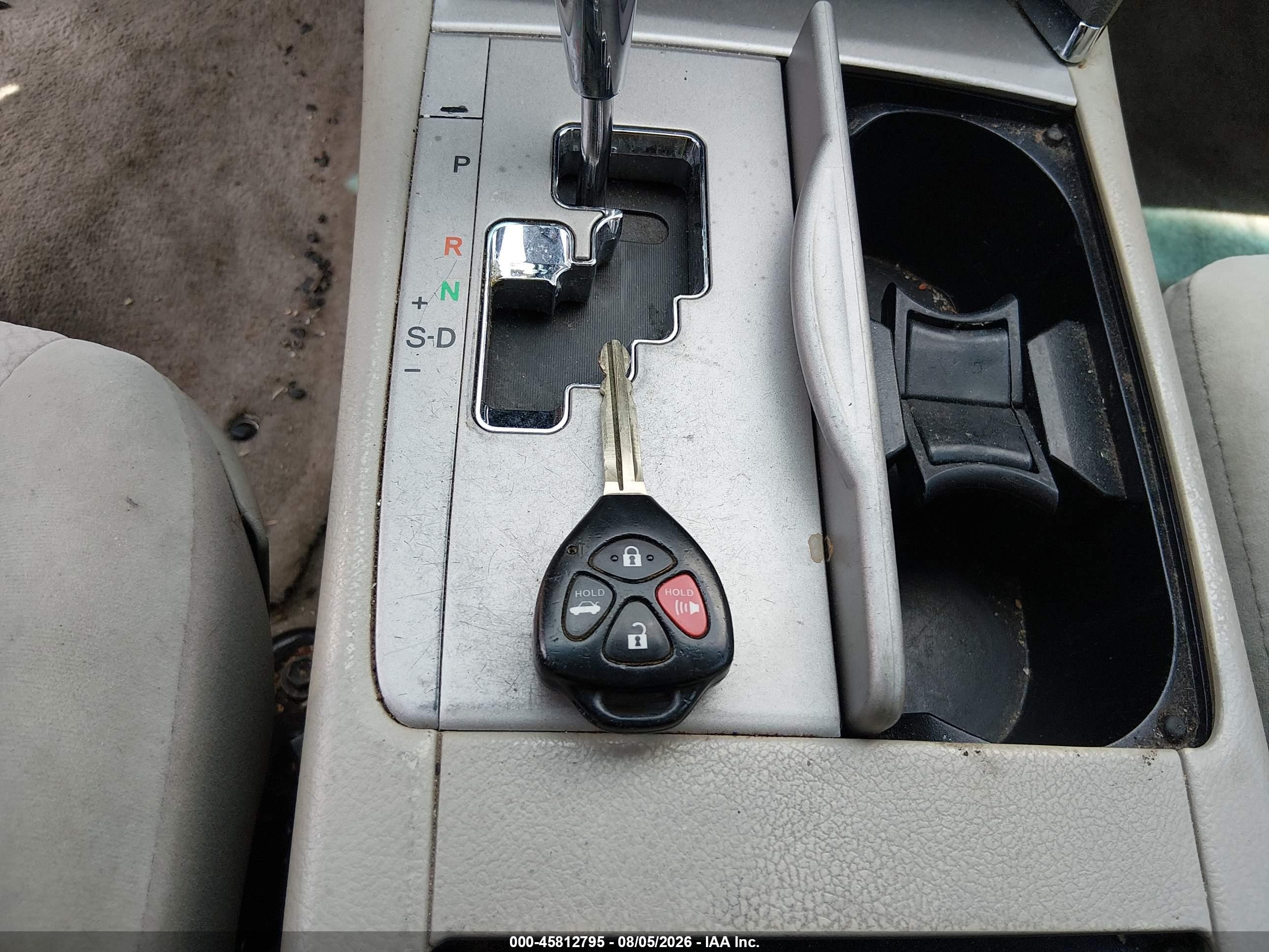 2010 Toyota Camry Le Бирюзовый vin: 4T4BF3EK3AR050891