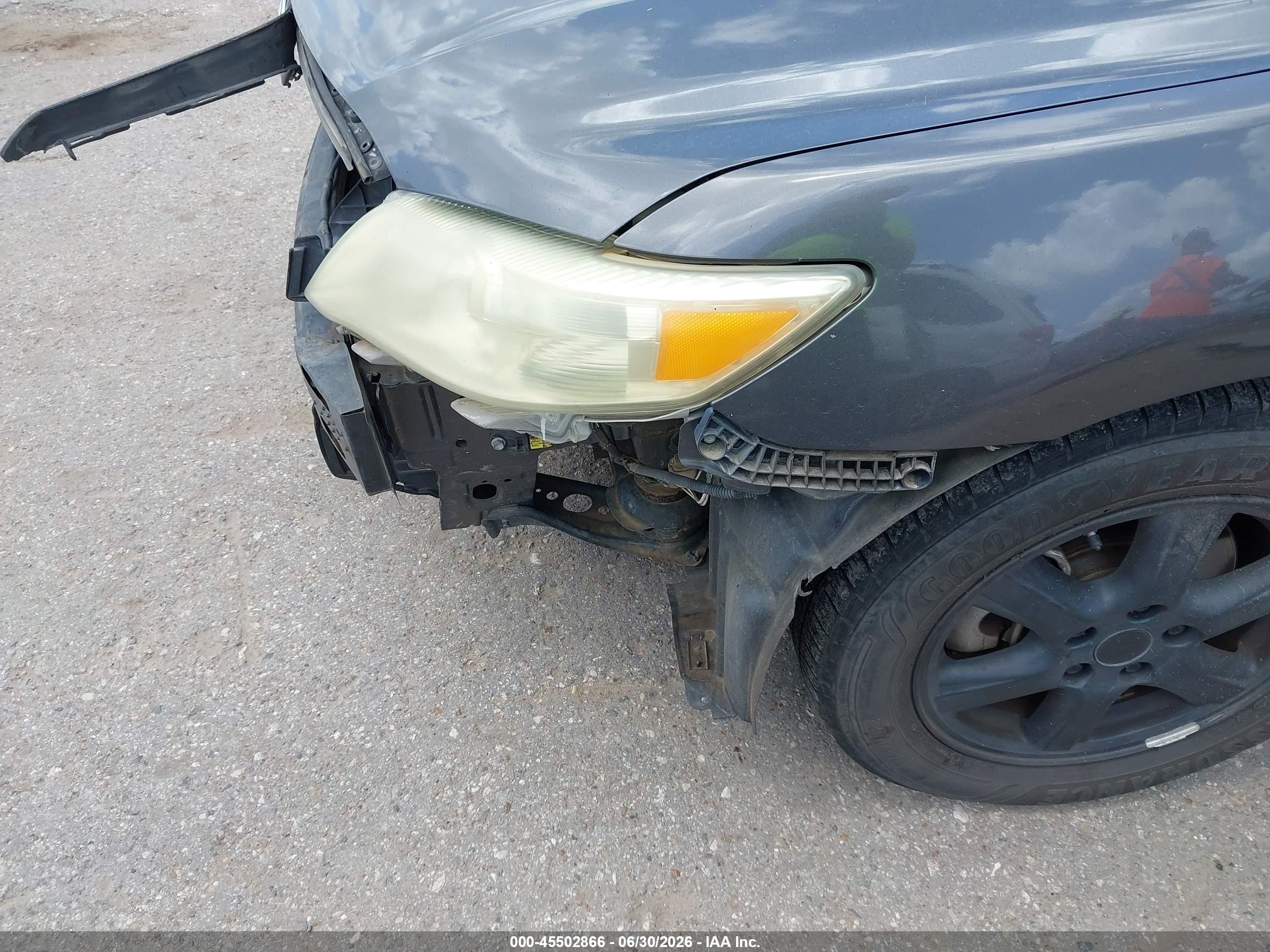 2010 Toyota Camry Le Серый vin: 4T4BF3EK3AR056318