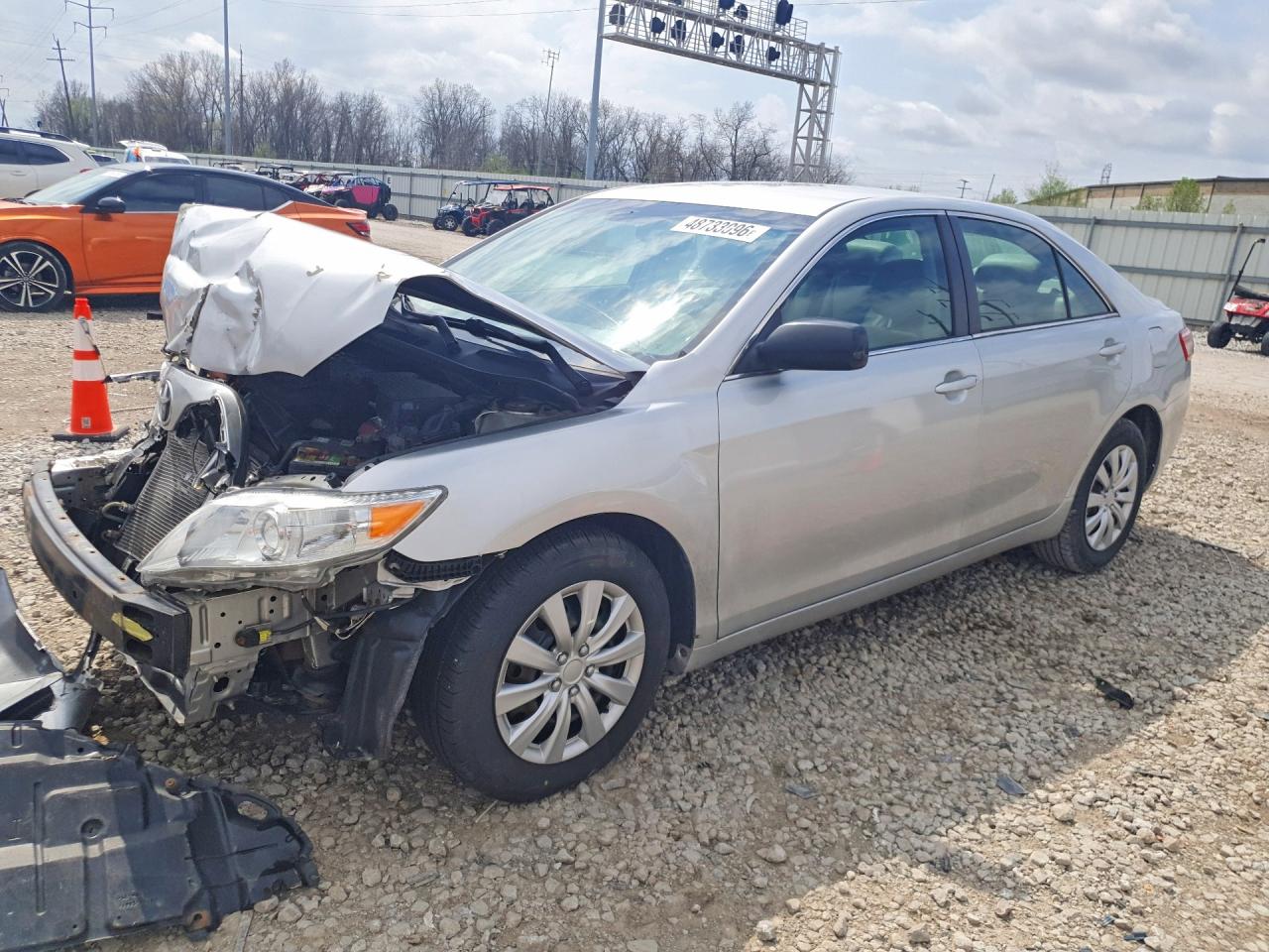 2010 Toyota Camry Le Silver vin: 4T4BF3EK3AR067139