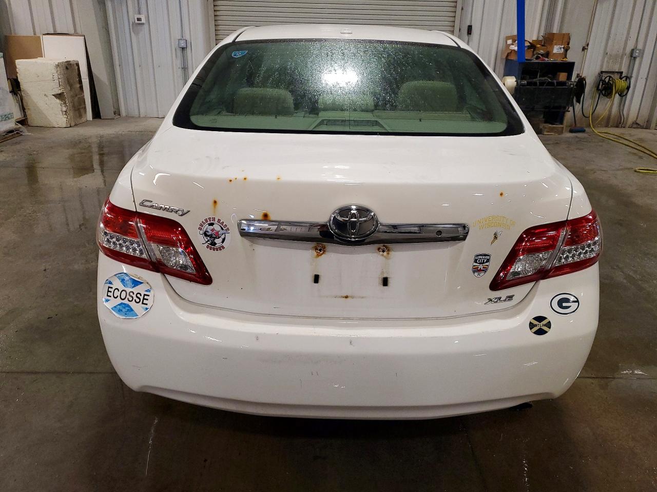 2010 Toyota Camry Xle White vin: 4T4BF3EK3AR075127