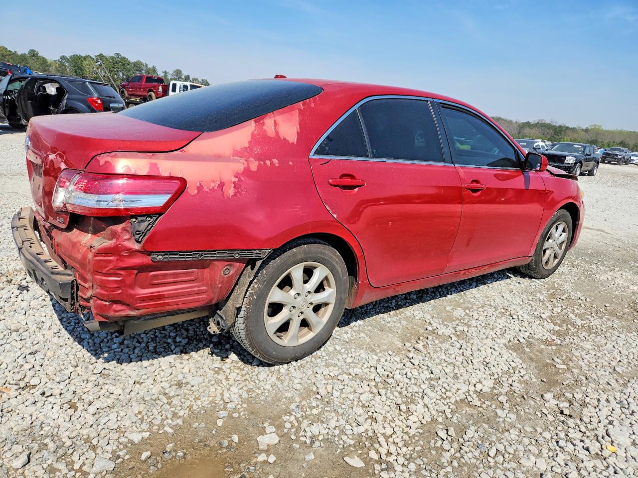 2011 Toyota Camry Le Красный vin: 4T4BF3EK3BR098764