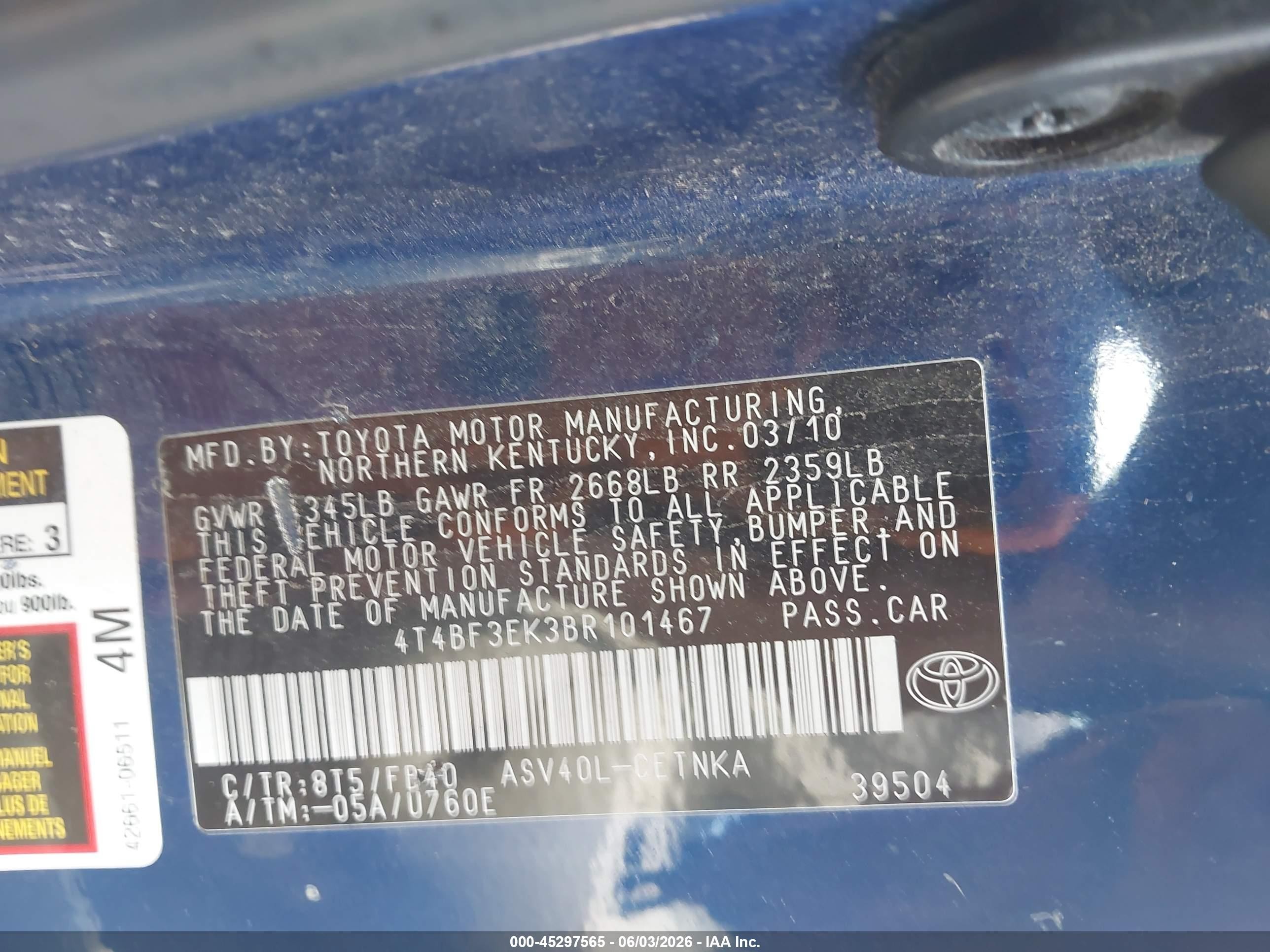 2011 Toyota Camry Le Blue vin: 4T4BF3EK3BR101467