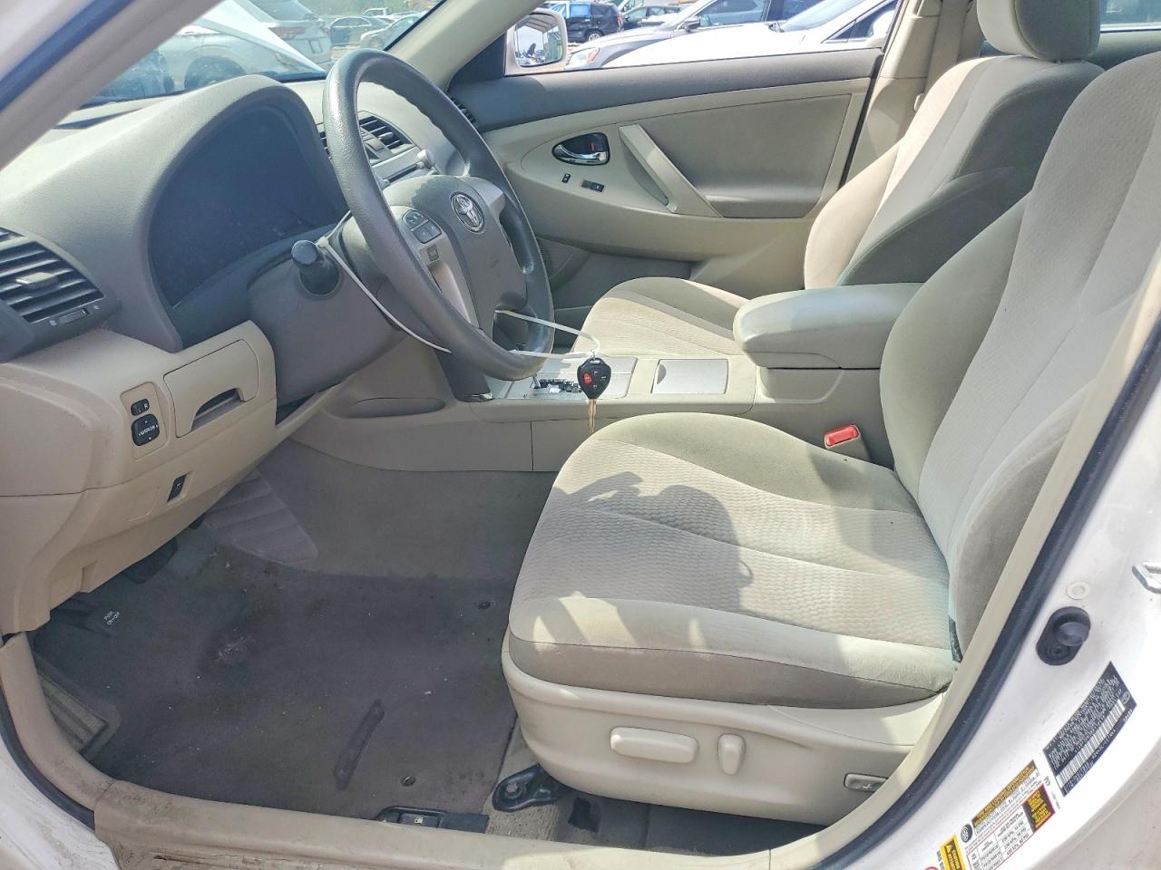2011 Toyota Camry Le White vin: 4T4BF3EK3BR112419