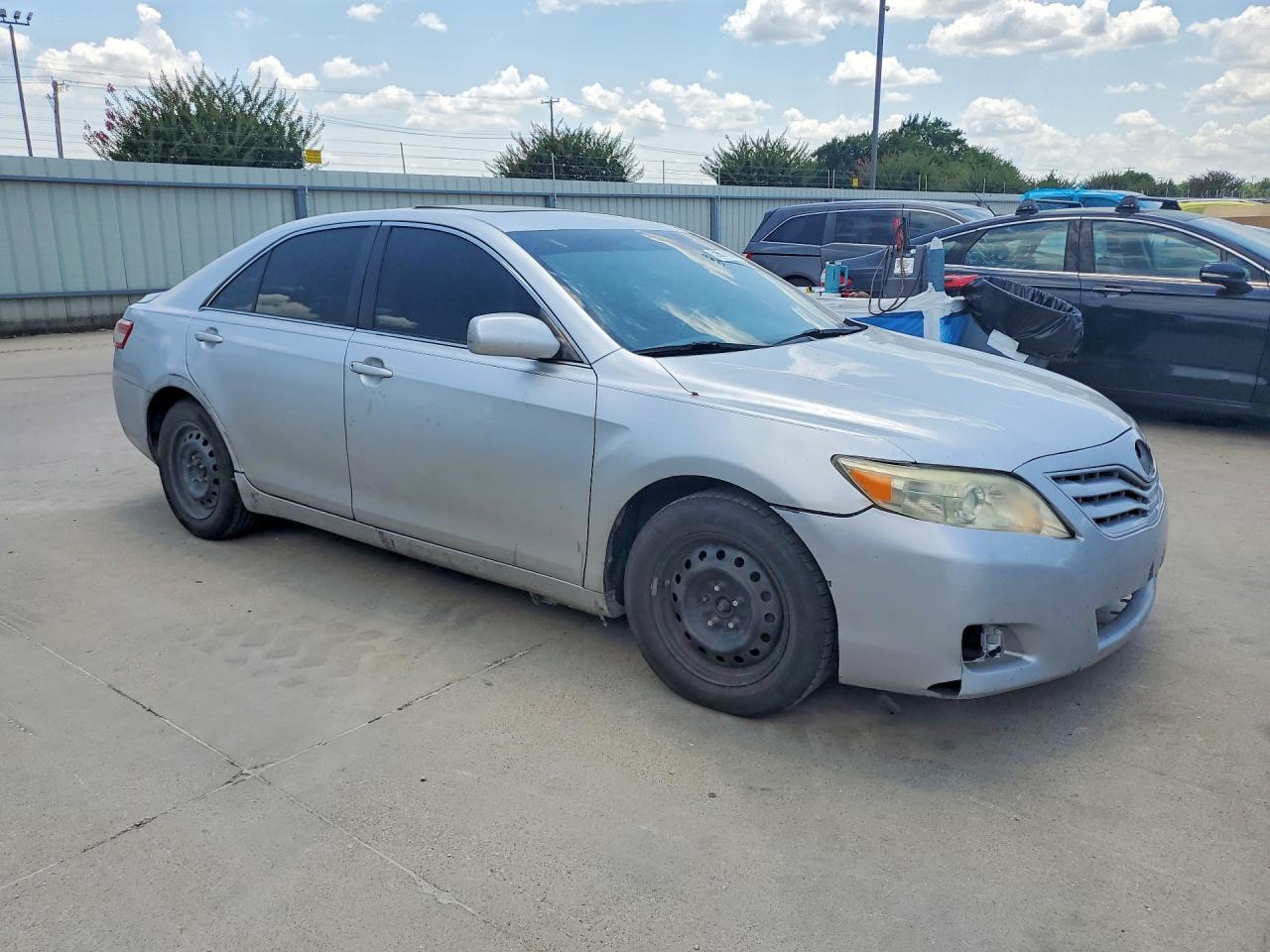 2011 Toyota Camry Base Silver vin: 4T4BF3EK3BR124294