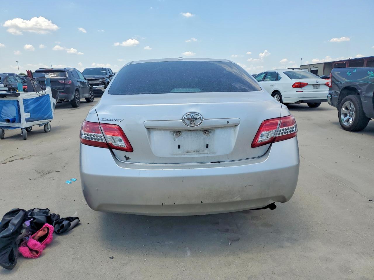 2011 Toyota Camry Base Silver vin: 4T4BF3EK3BR124294