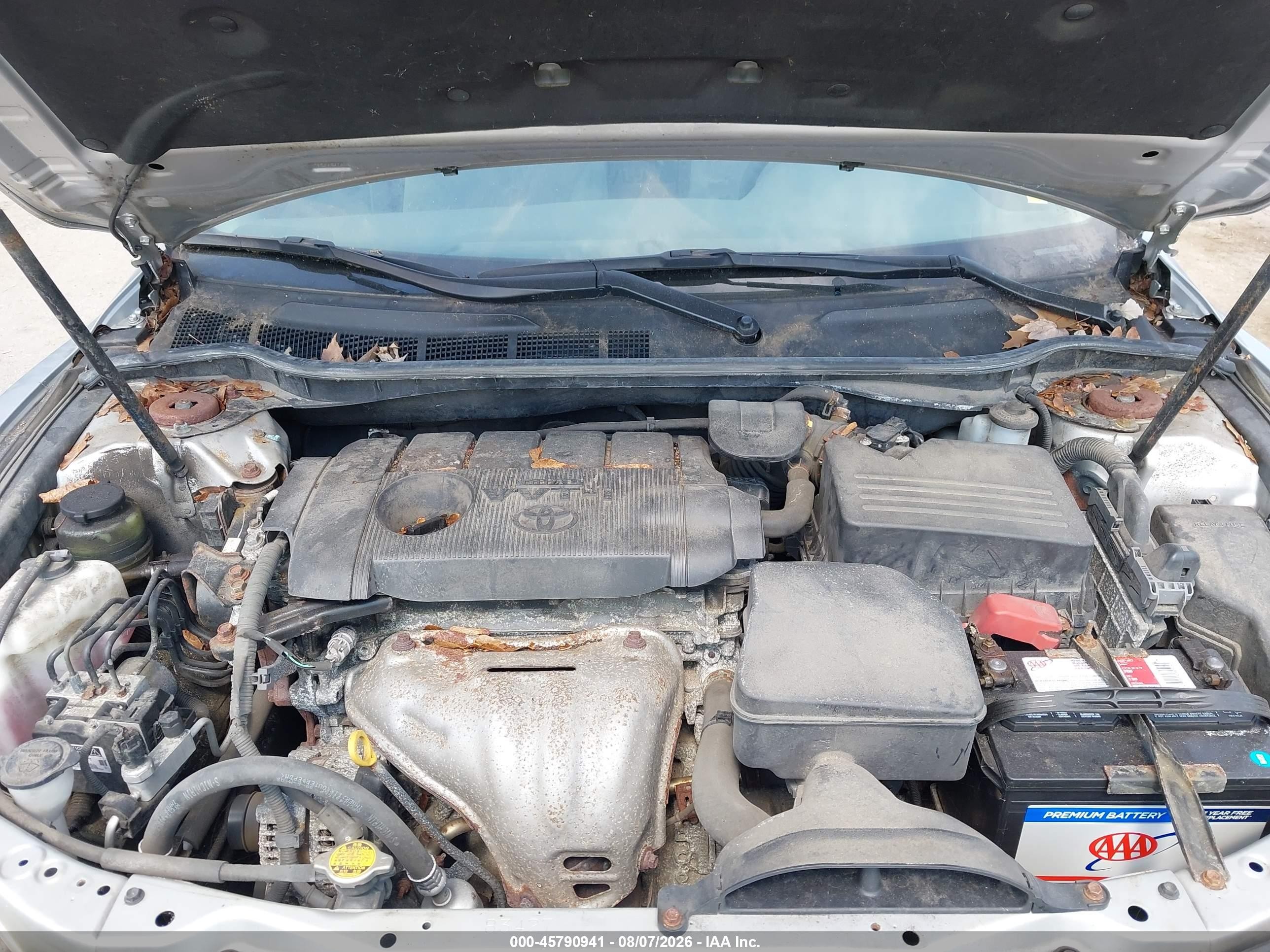 2011 Toyota Camry Le Серебряный vin: 4T4BF3EK3BR145372