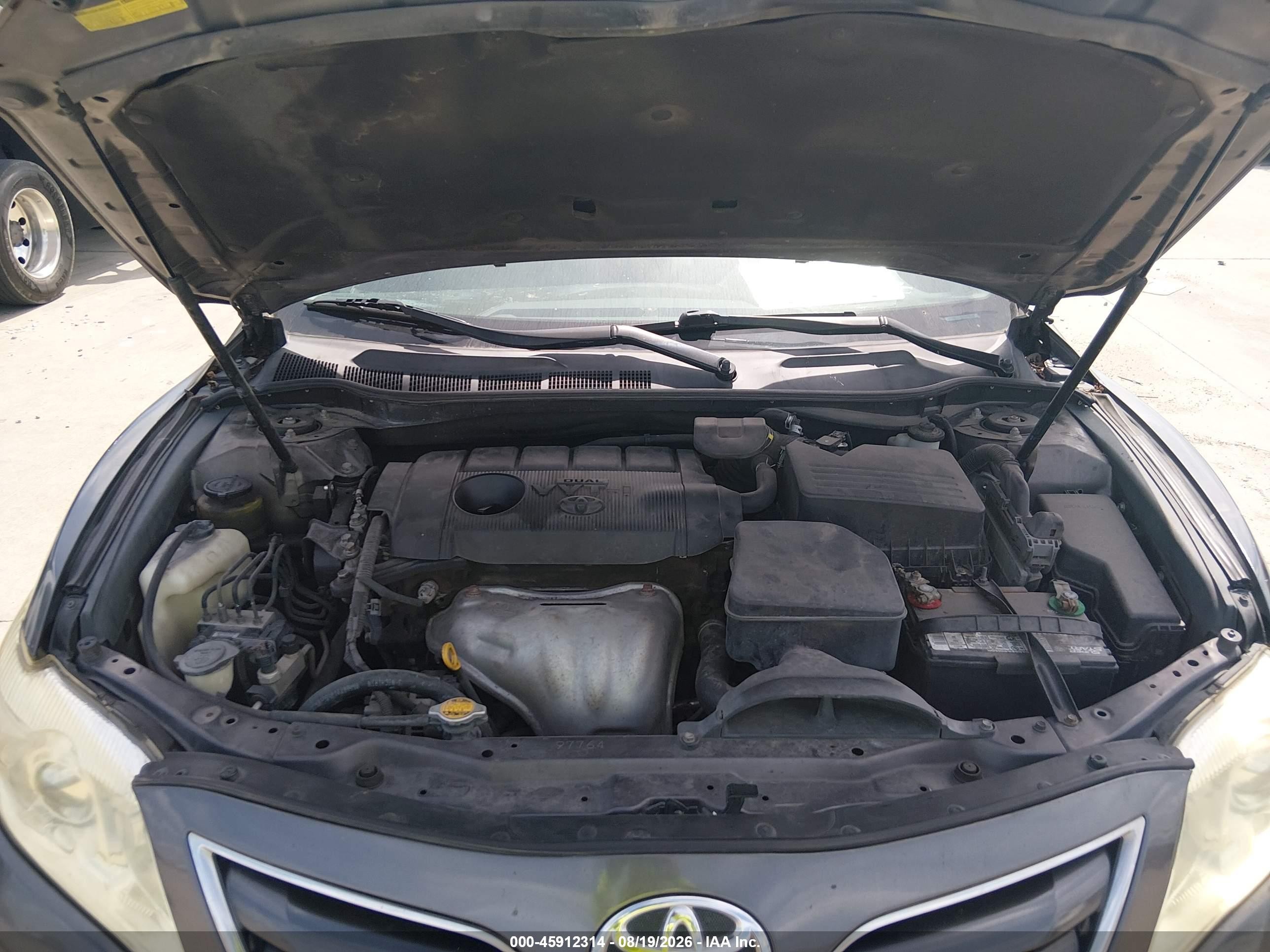 2011 Toyota Camry Le Серый vin: 4T4BF3EK3BR159708