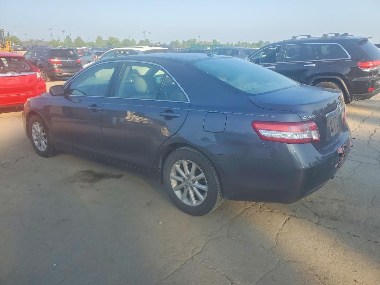 2011 Toyota Camry Xle Gray vin: 4T4BF3EK3BR165072