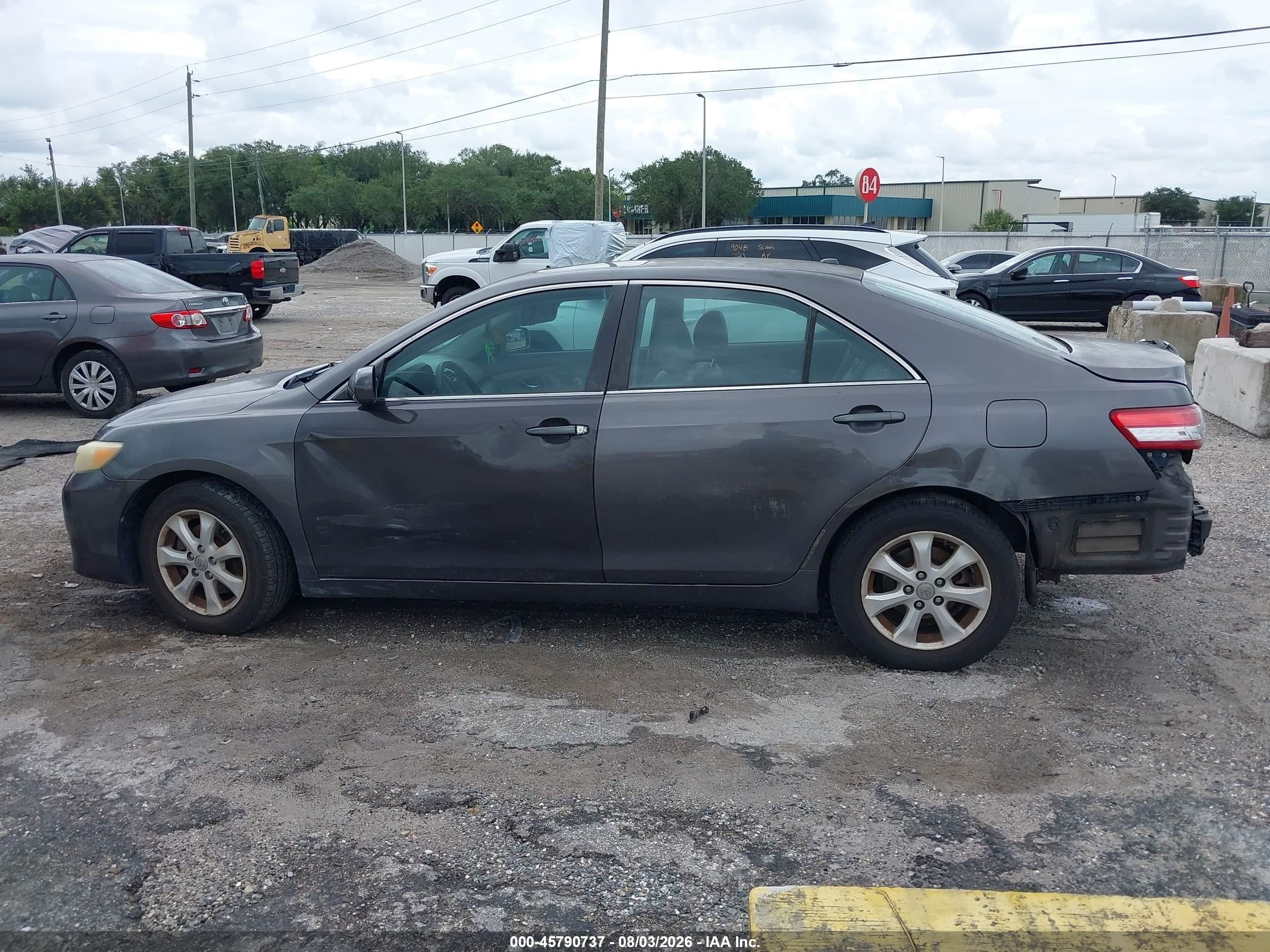 2011 Toyota Camry Le Black vin: 4T4BF3EK3BR177352