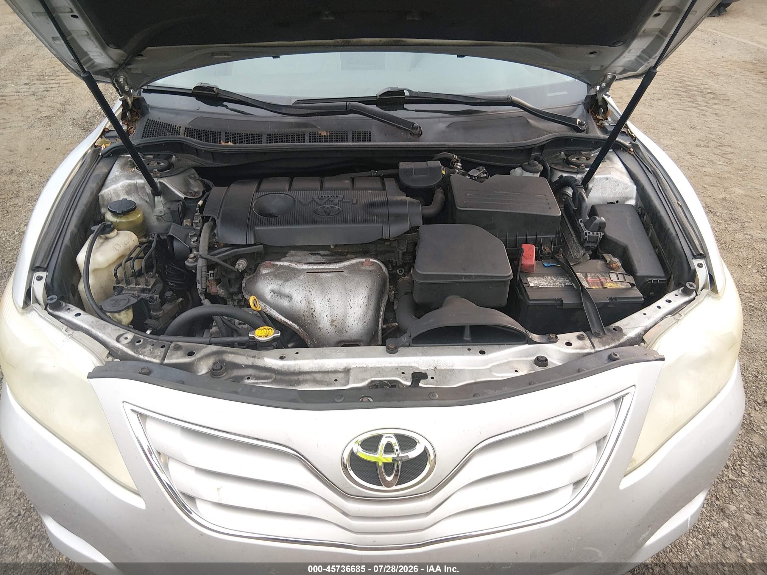 2011 Toyota Camry Le Silver vin: 4T4BF3EK3BR179960