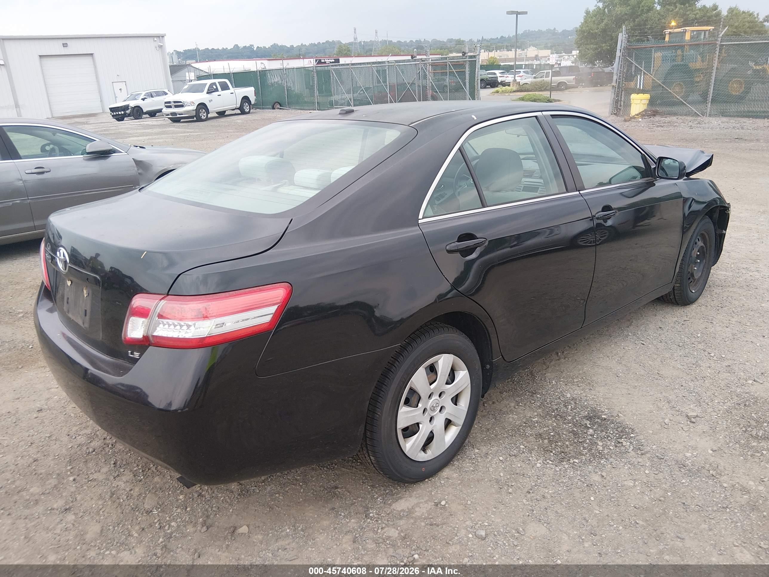2011 Toyota Camry Le Черный vin: 4T4BF3EK3BR192501