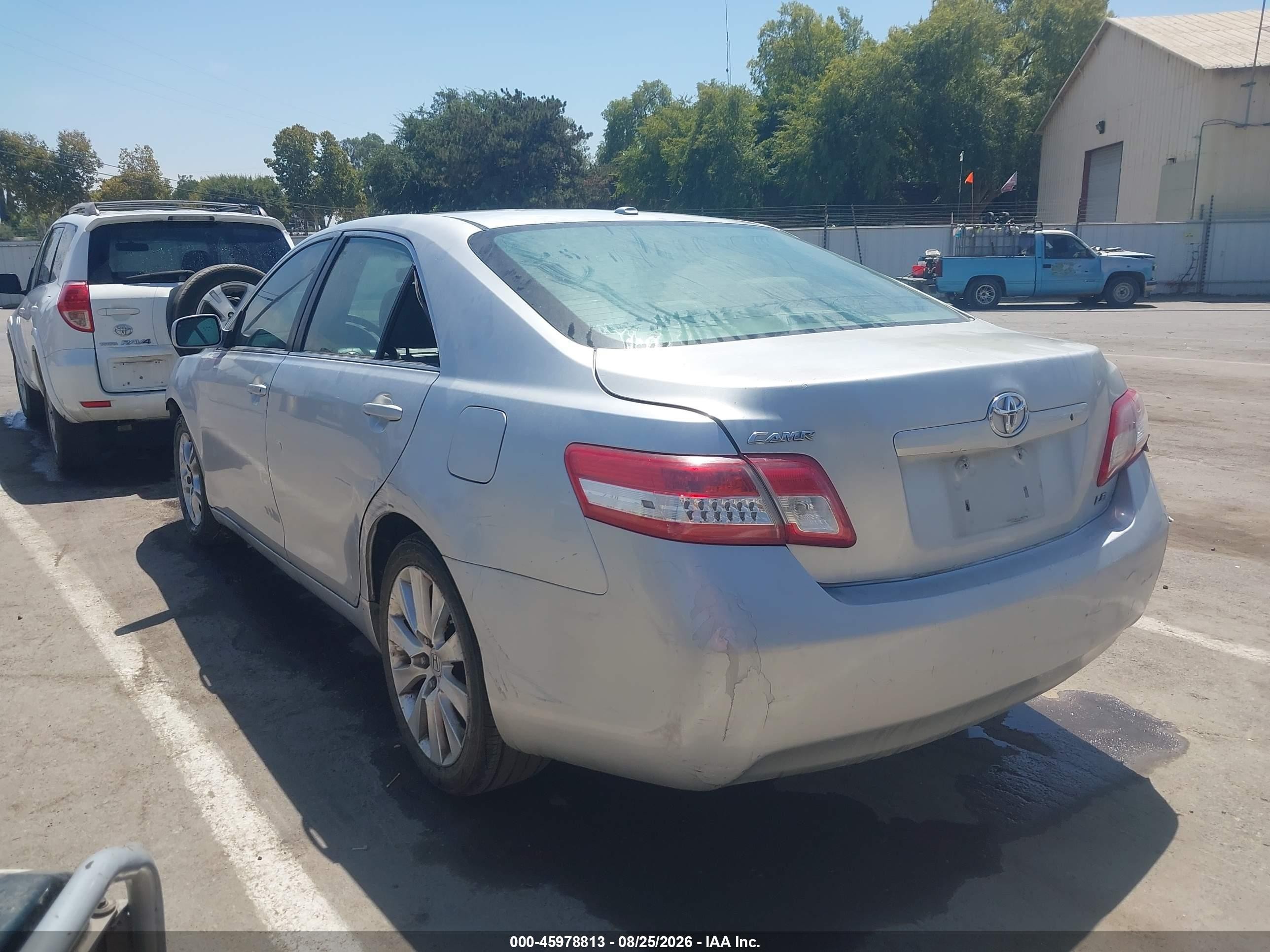 2011 Toyota Camry Le Gray vin: 4T4BF3EK3BR194037