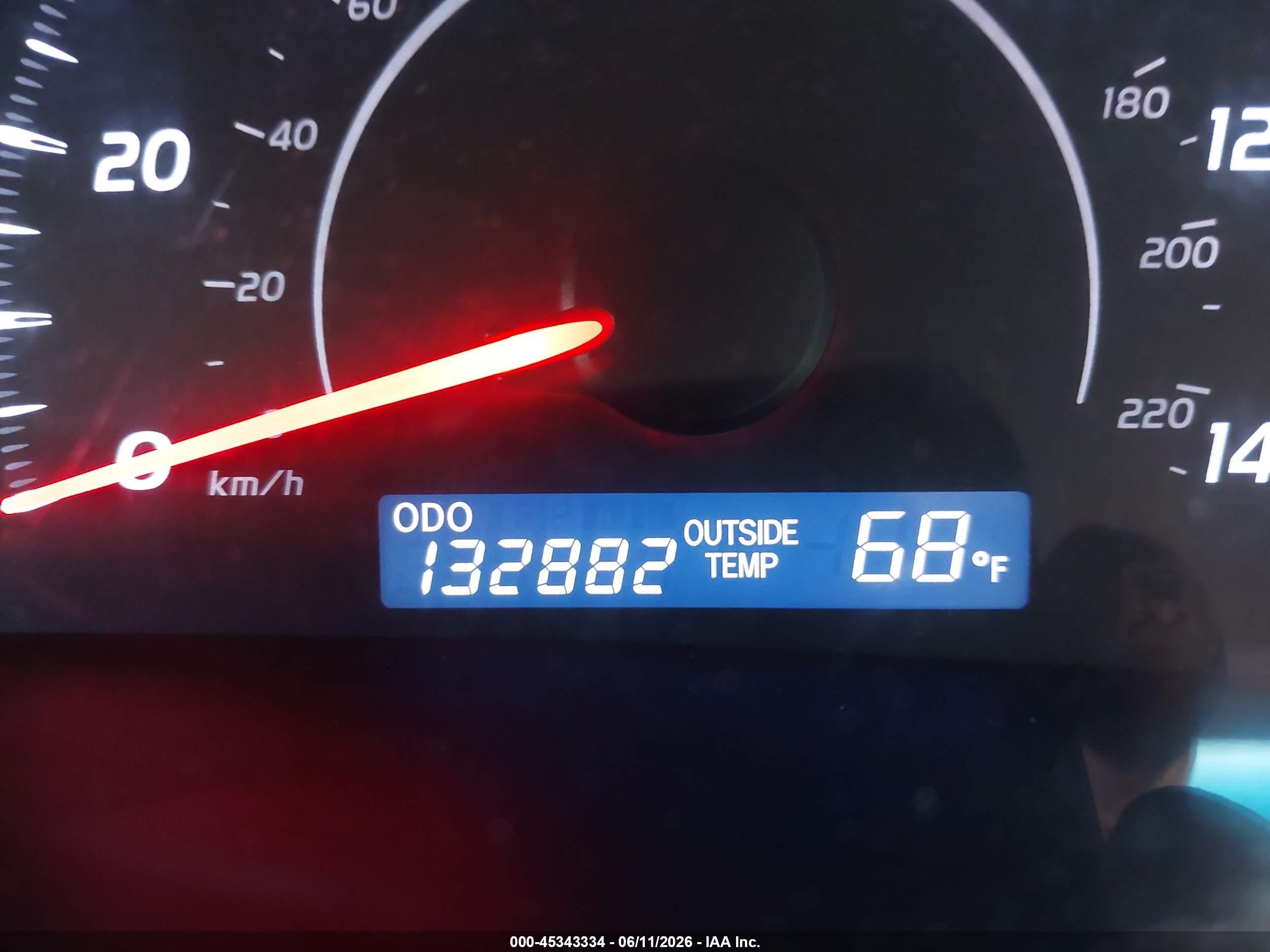 2011 Toyota Camry Le Red vin: 4T4BF3EK3BR207658