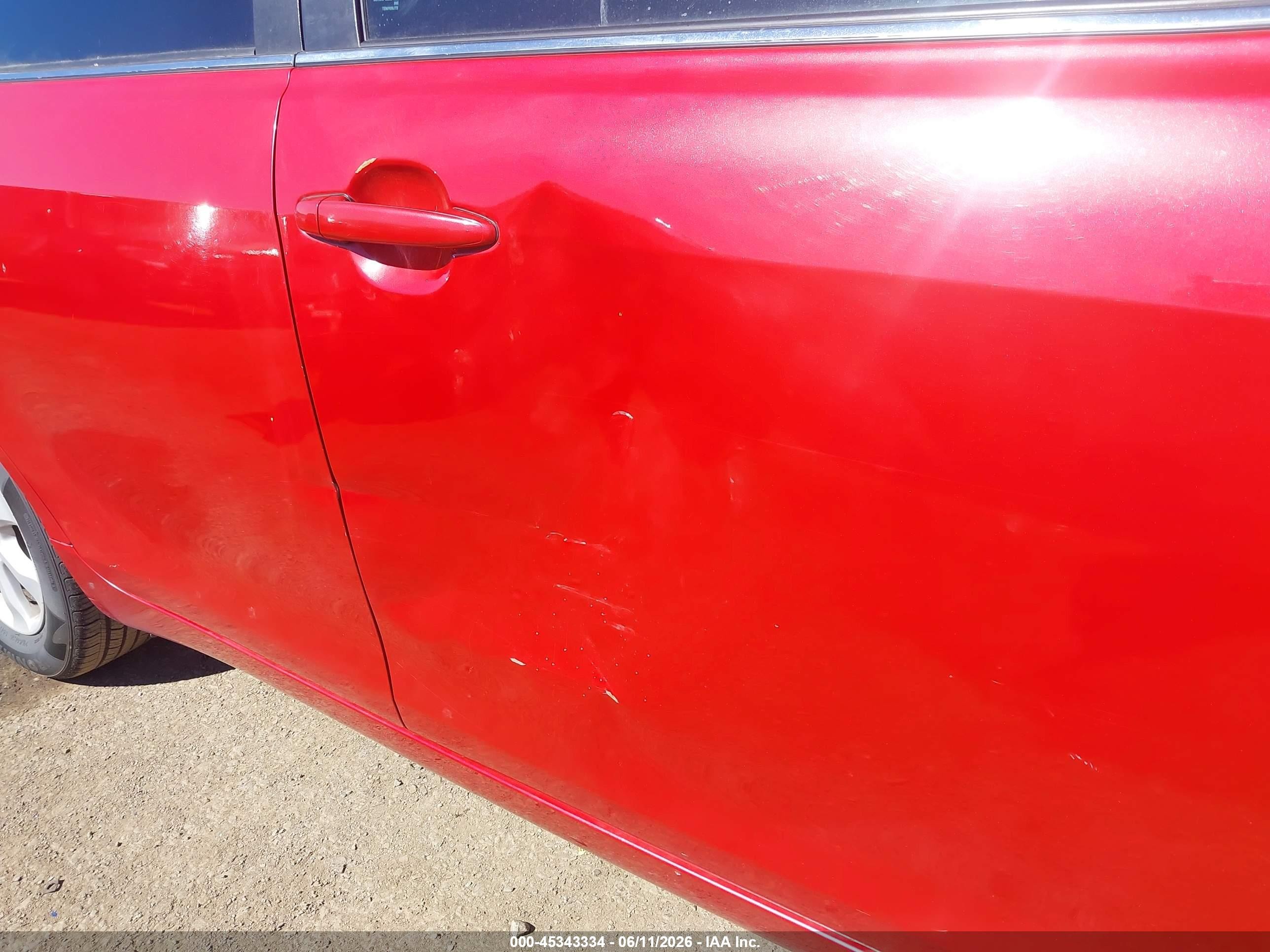 2011 Toyota Camry Le Red vin: 4T4BF3EK3BR207658