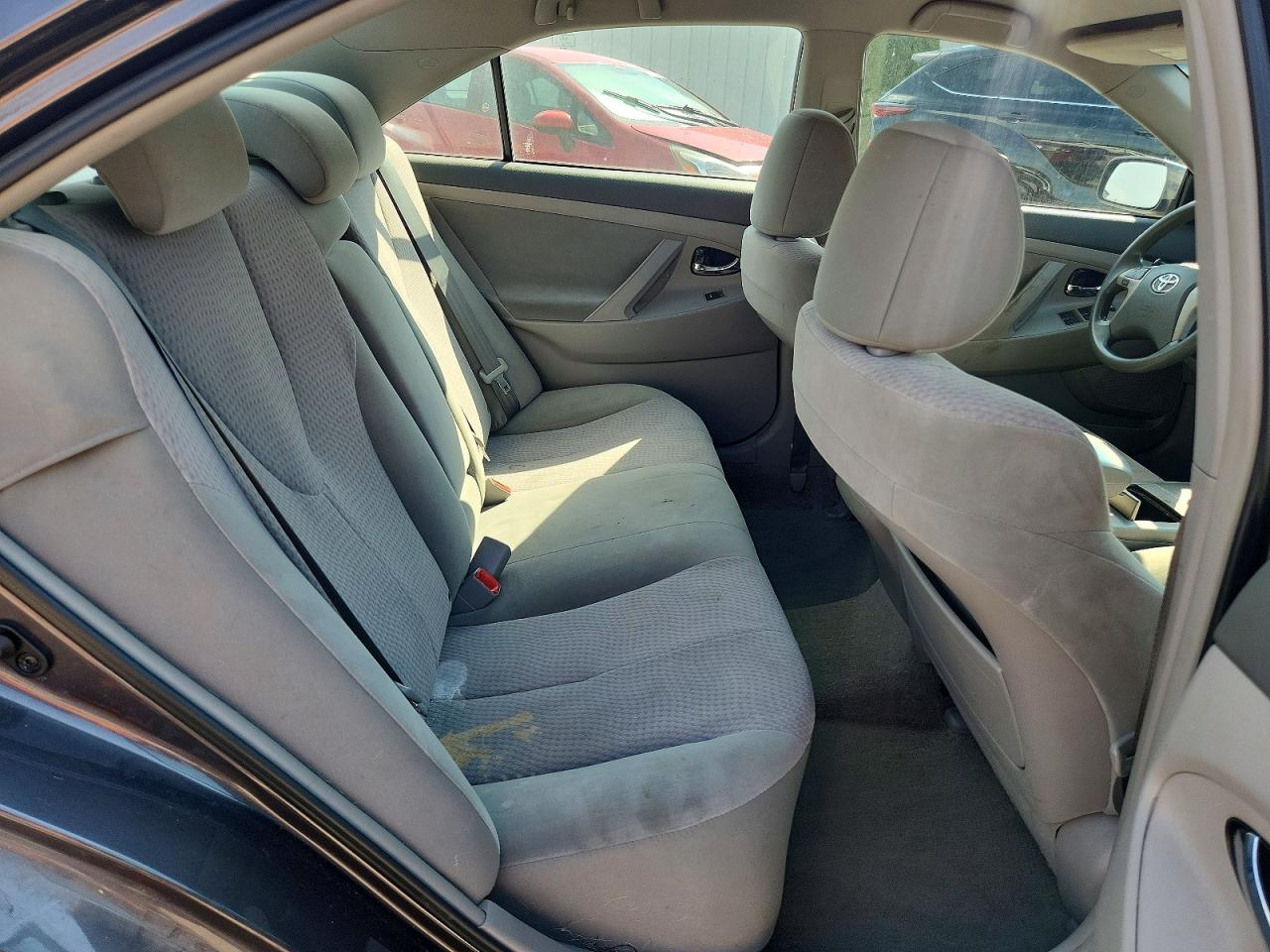 2011 Toyota Camry Le Gray vin: 4T4BF3EK3BR215727
