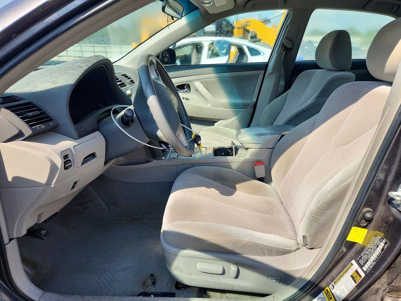 2011 Toyota Camry Le Gray vin: 4T4BF3EK3BR215727