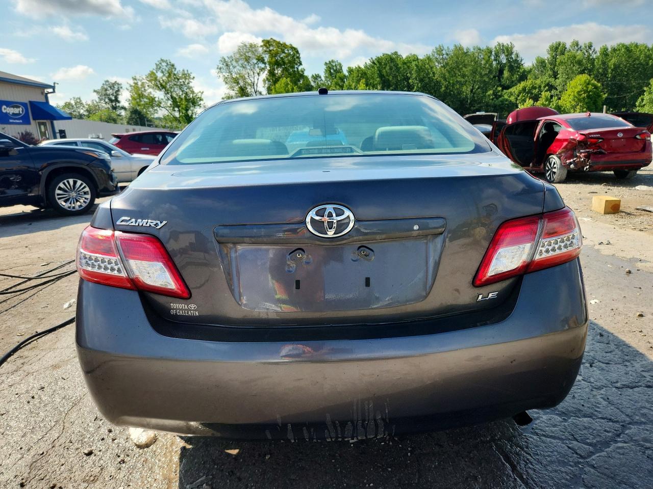 2011 Toyota Camry Le Gray vin: 4T4BF3EK3BR215727