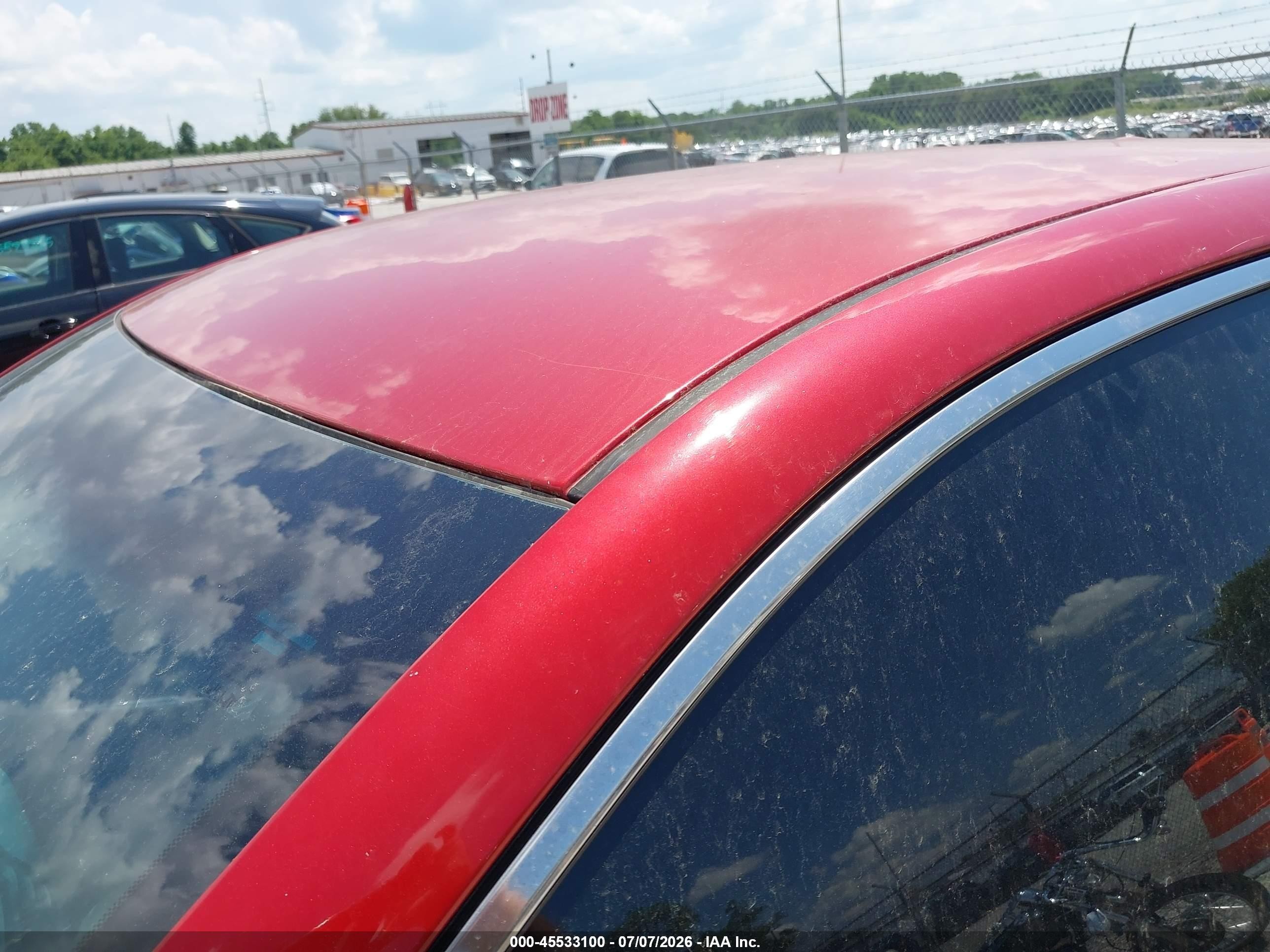 2010 Toyota Camry Le Red vin: 4T4BF3EK4AR024591